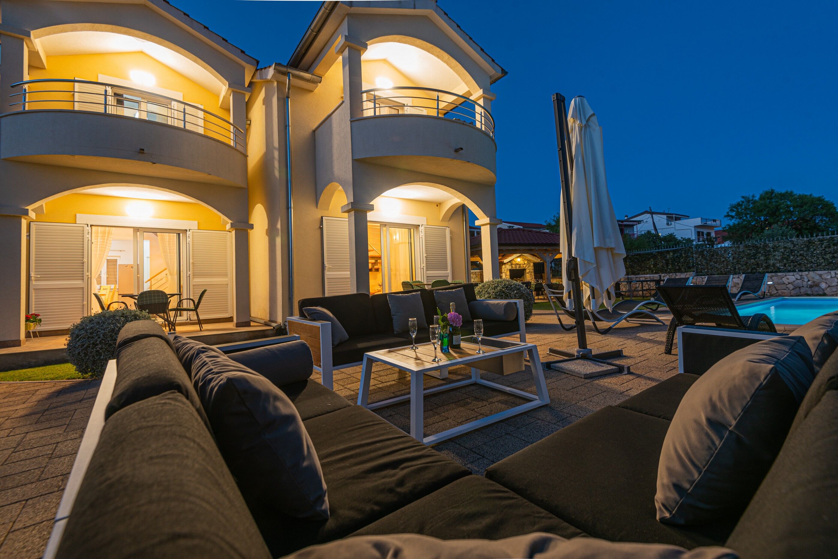 Villa Bašić V8801-K1
