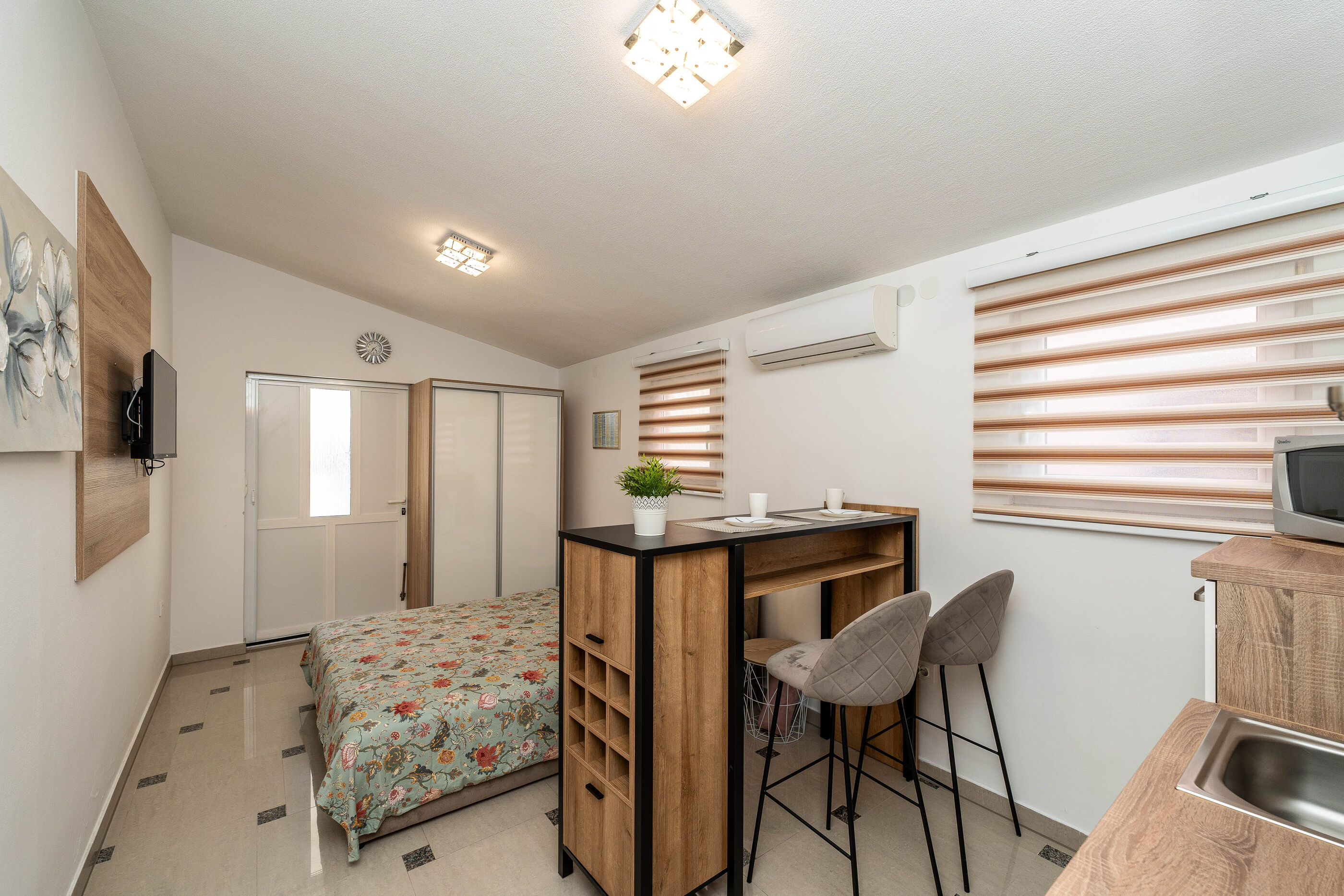 Apartments Sinanovic 11458-A1