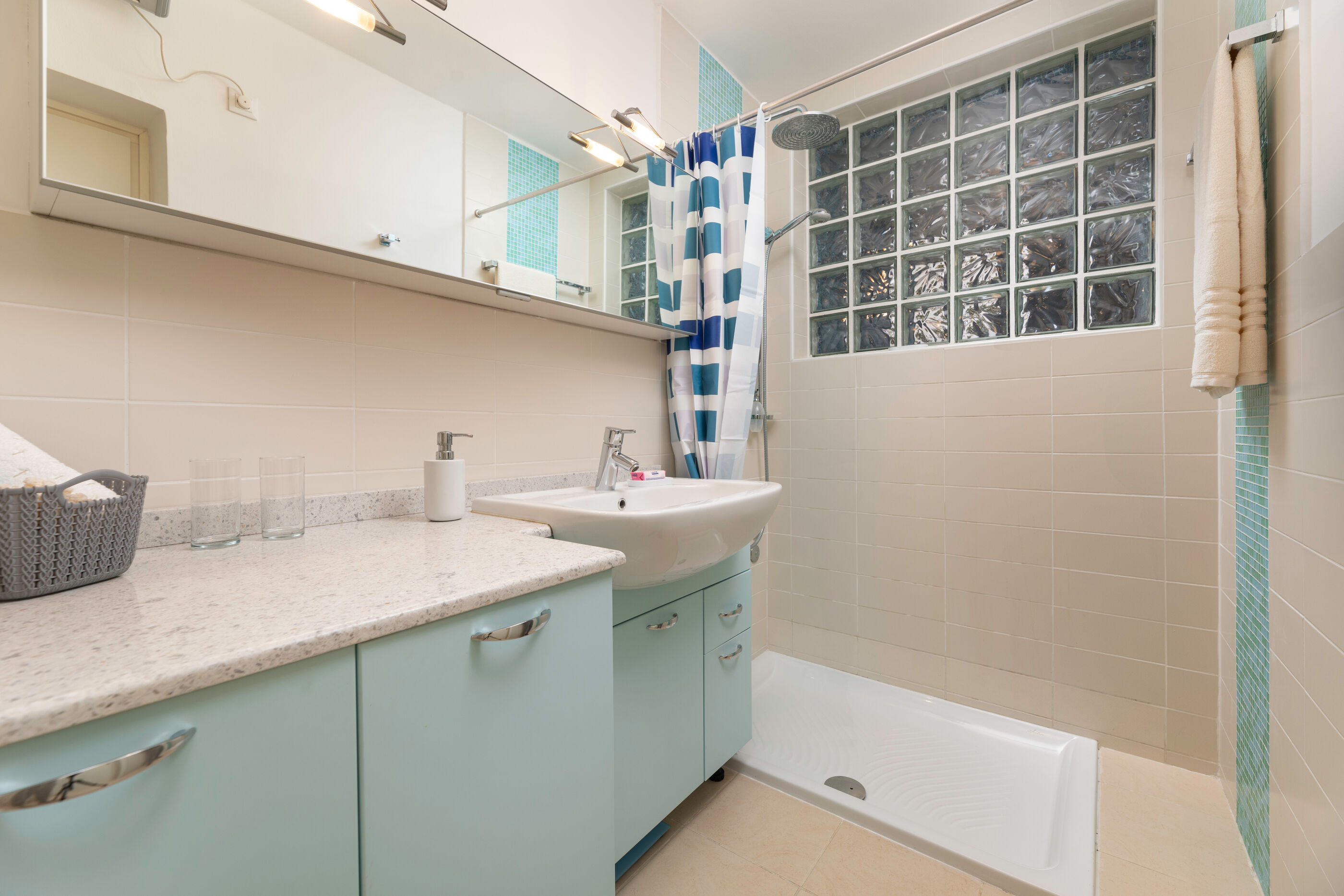 Apartment Fana 62045-A1