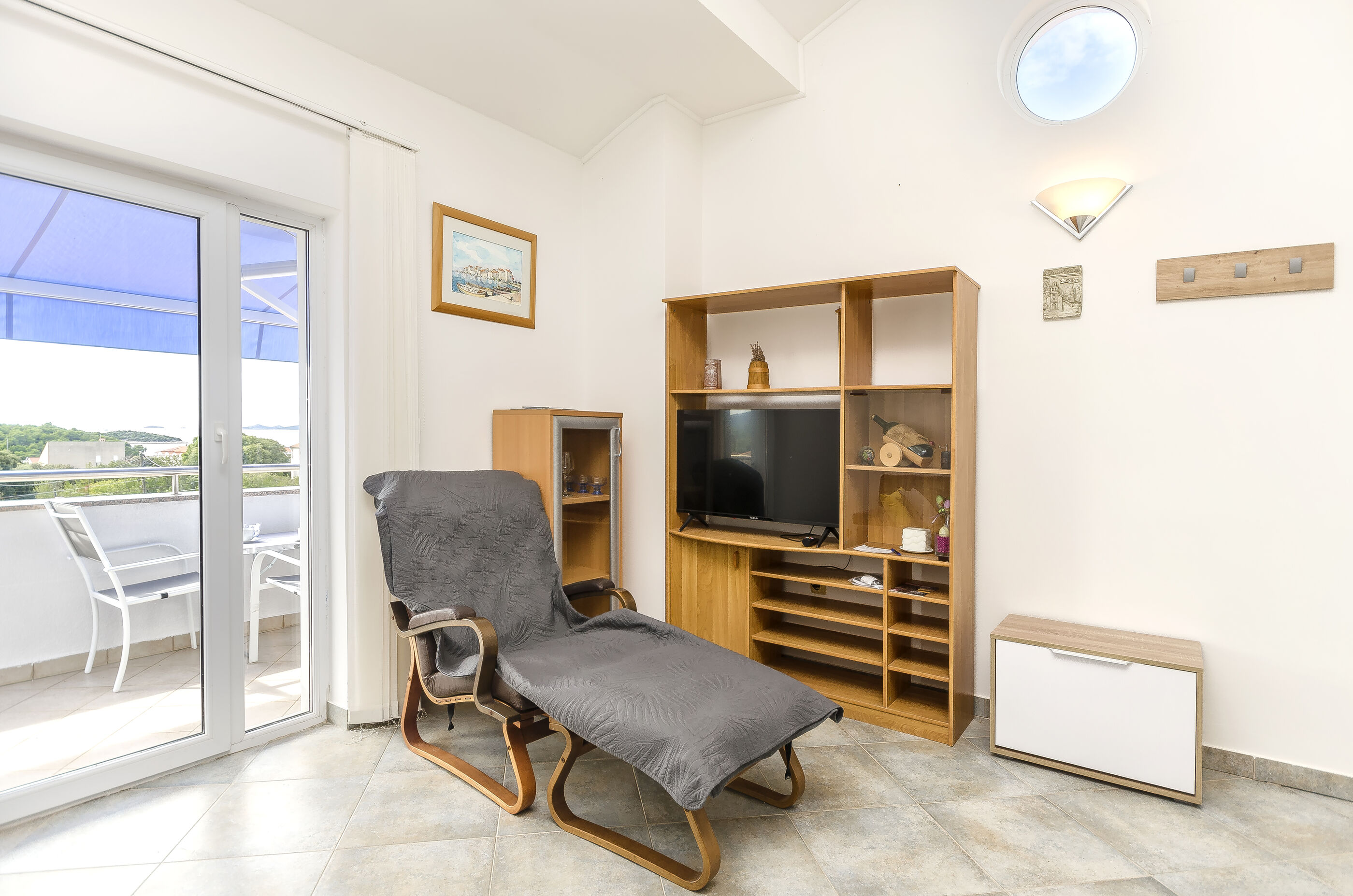 Apartments Maris 98181-A2