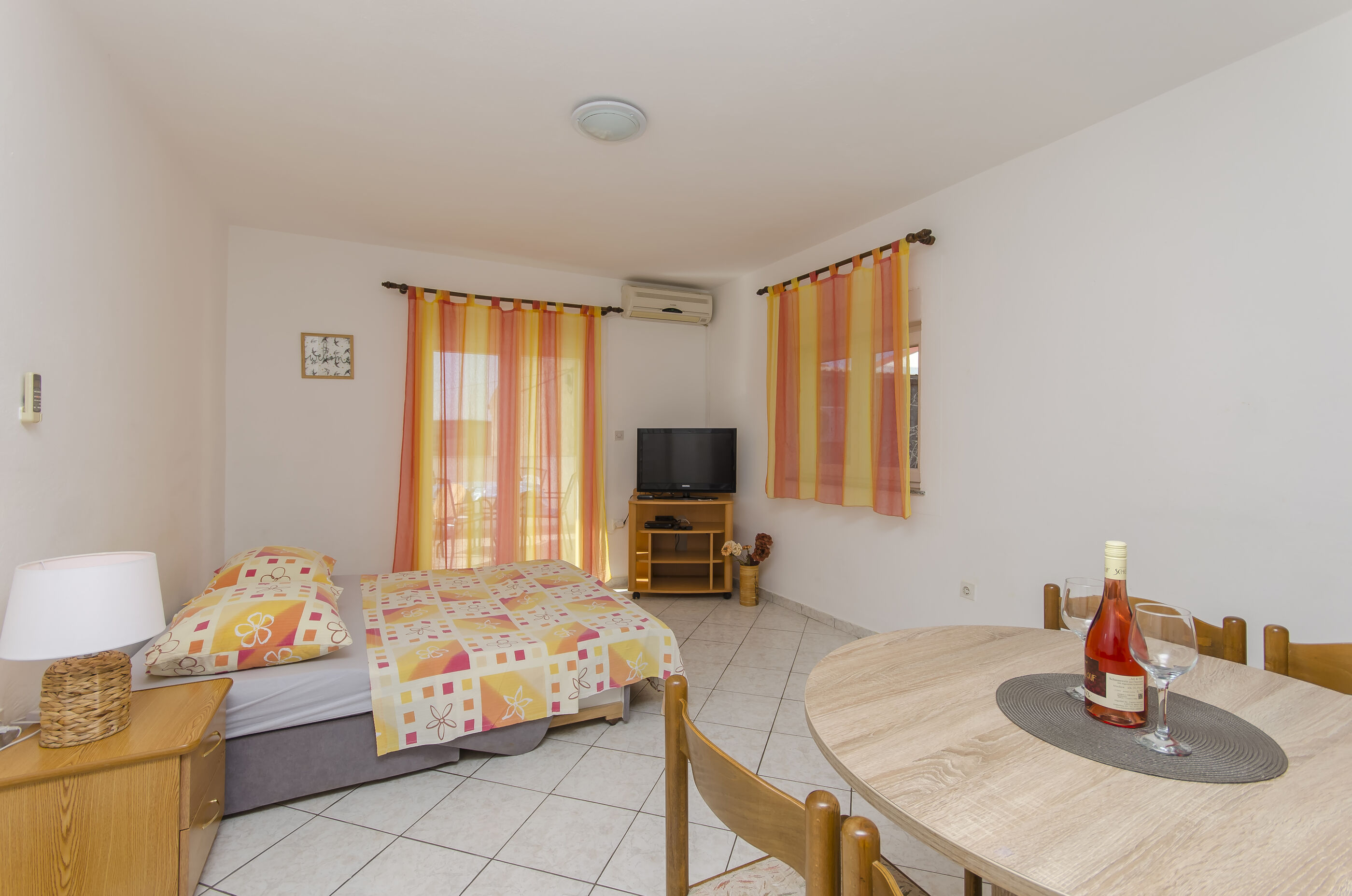 Apartments Danica 61471-A1