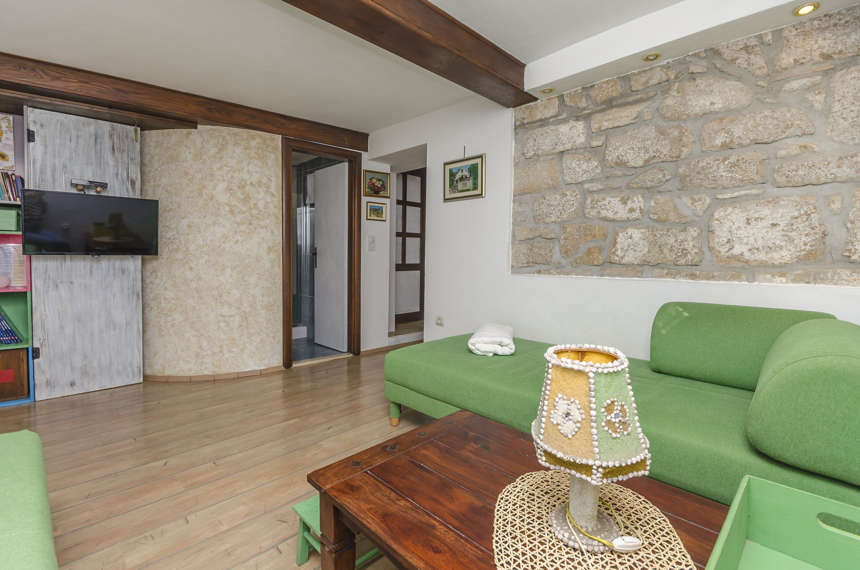 Apartman Island memories A1