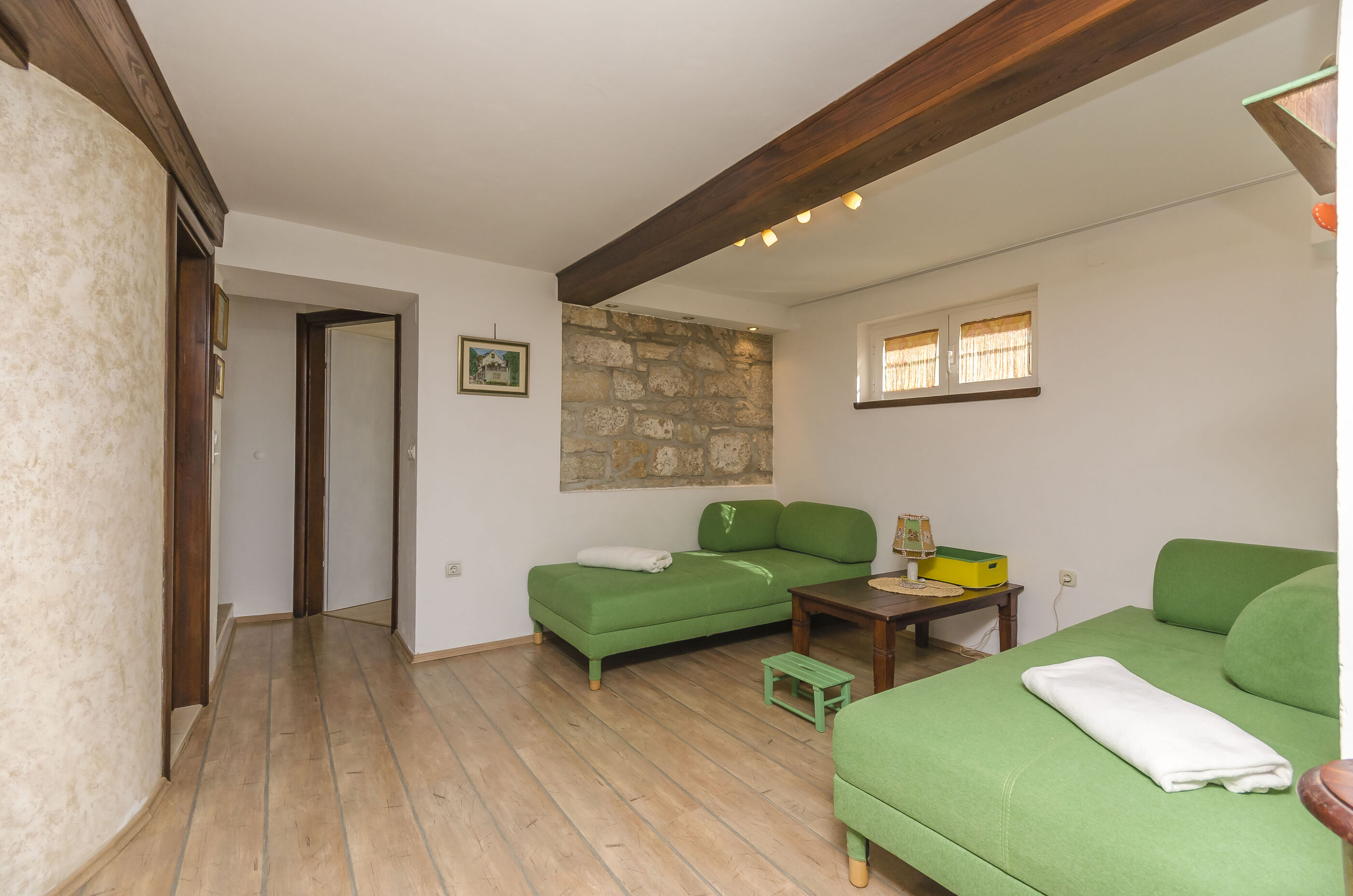 Apartman Island memories A1