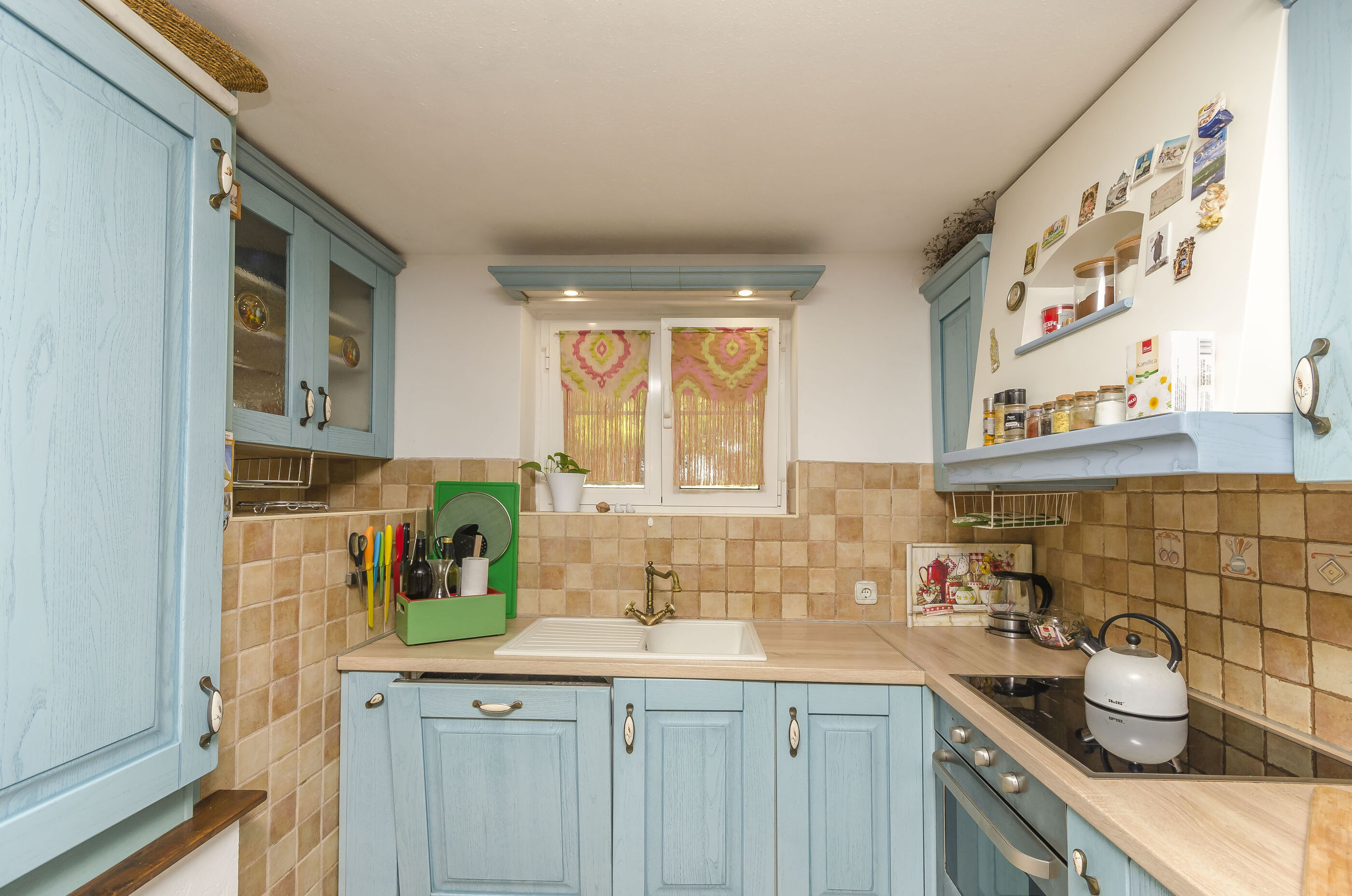 Apartman Island memories A1