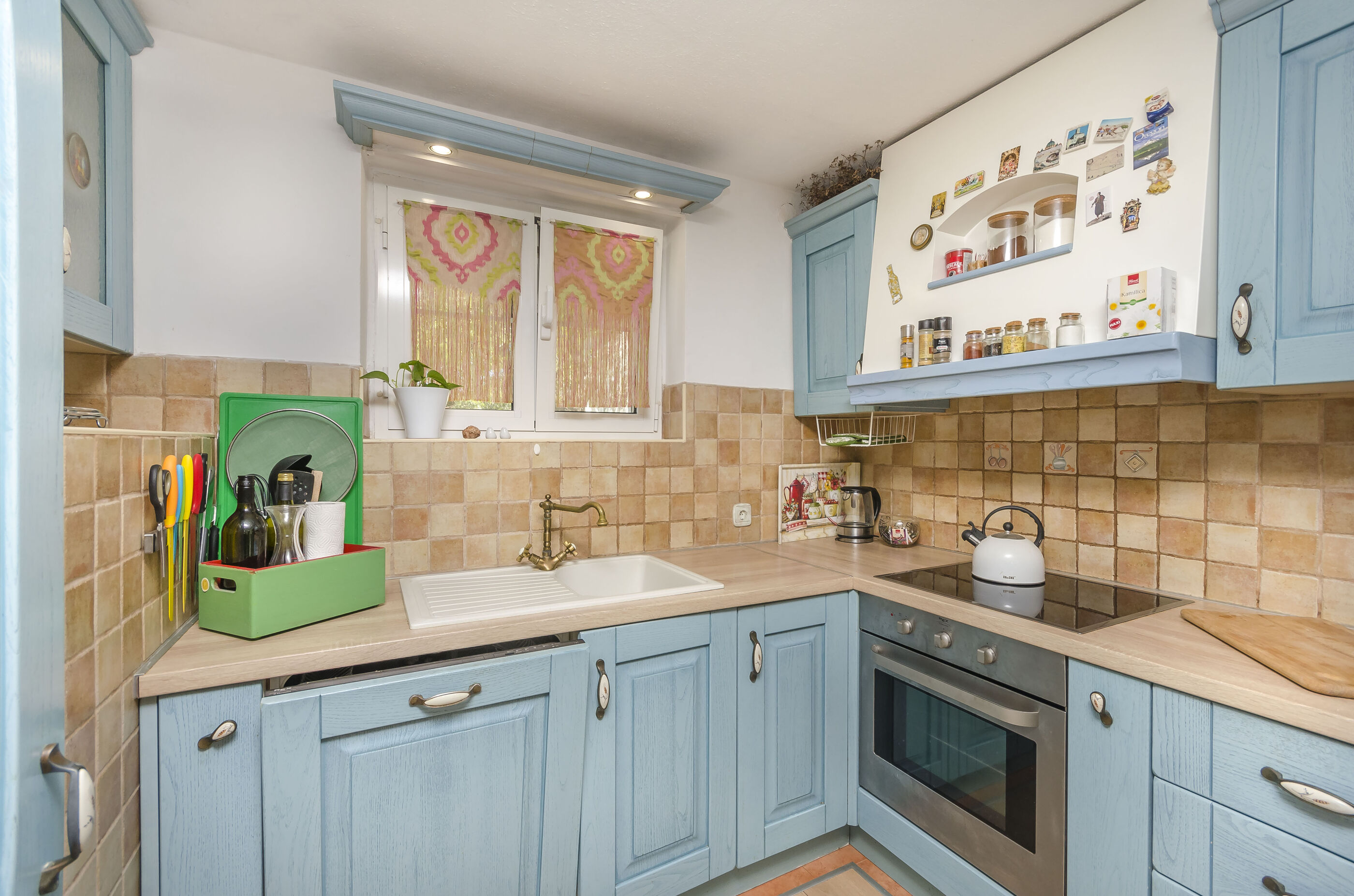 Apartman Island memories A1