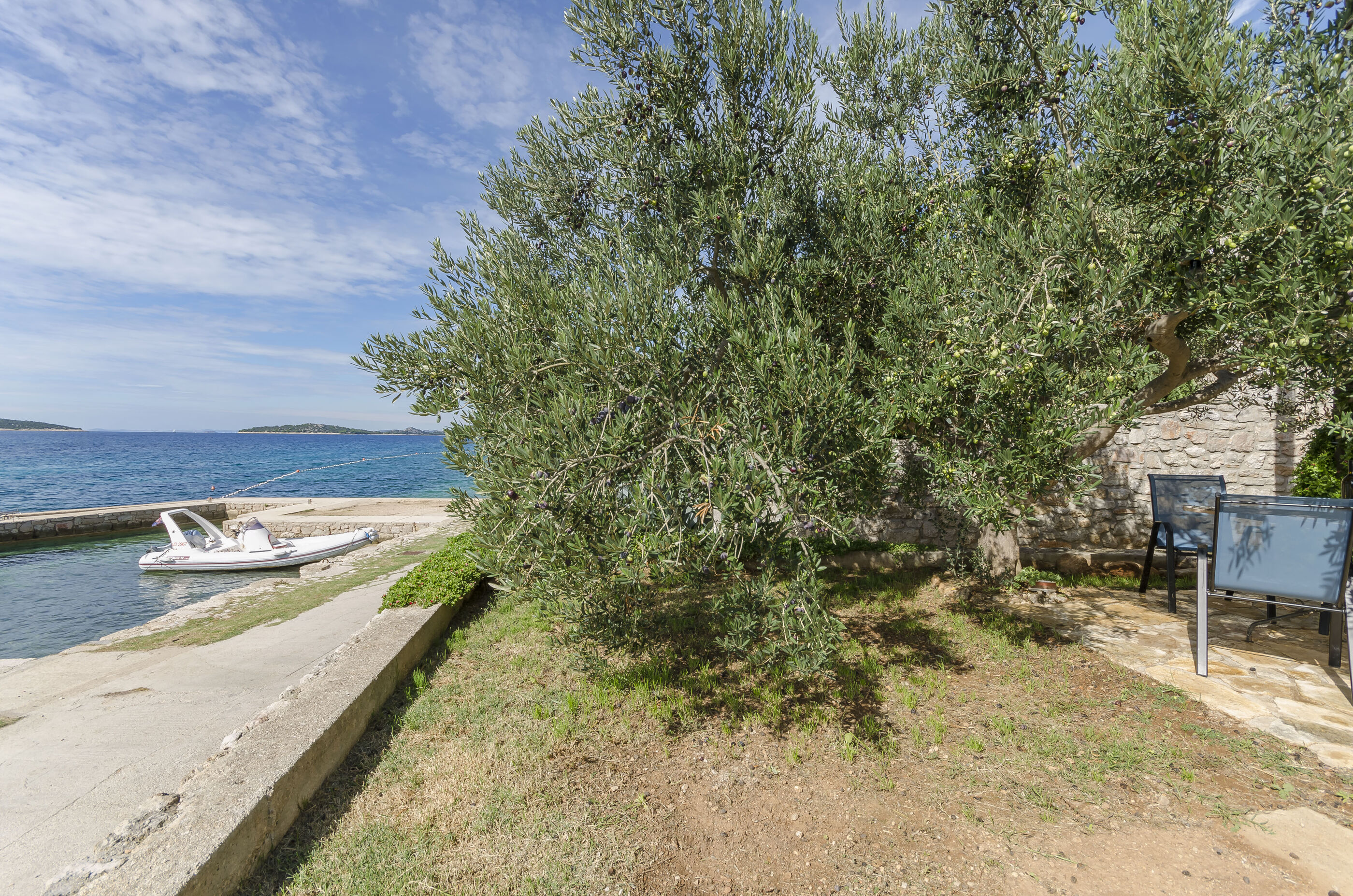 Apartman Island memories A1