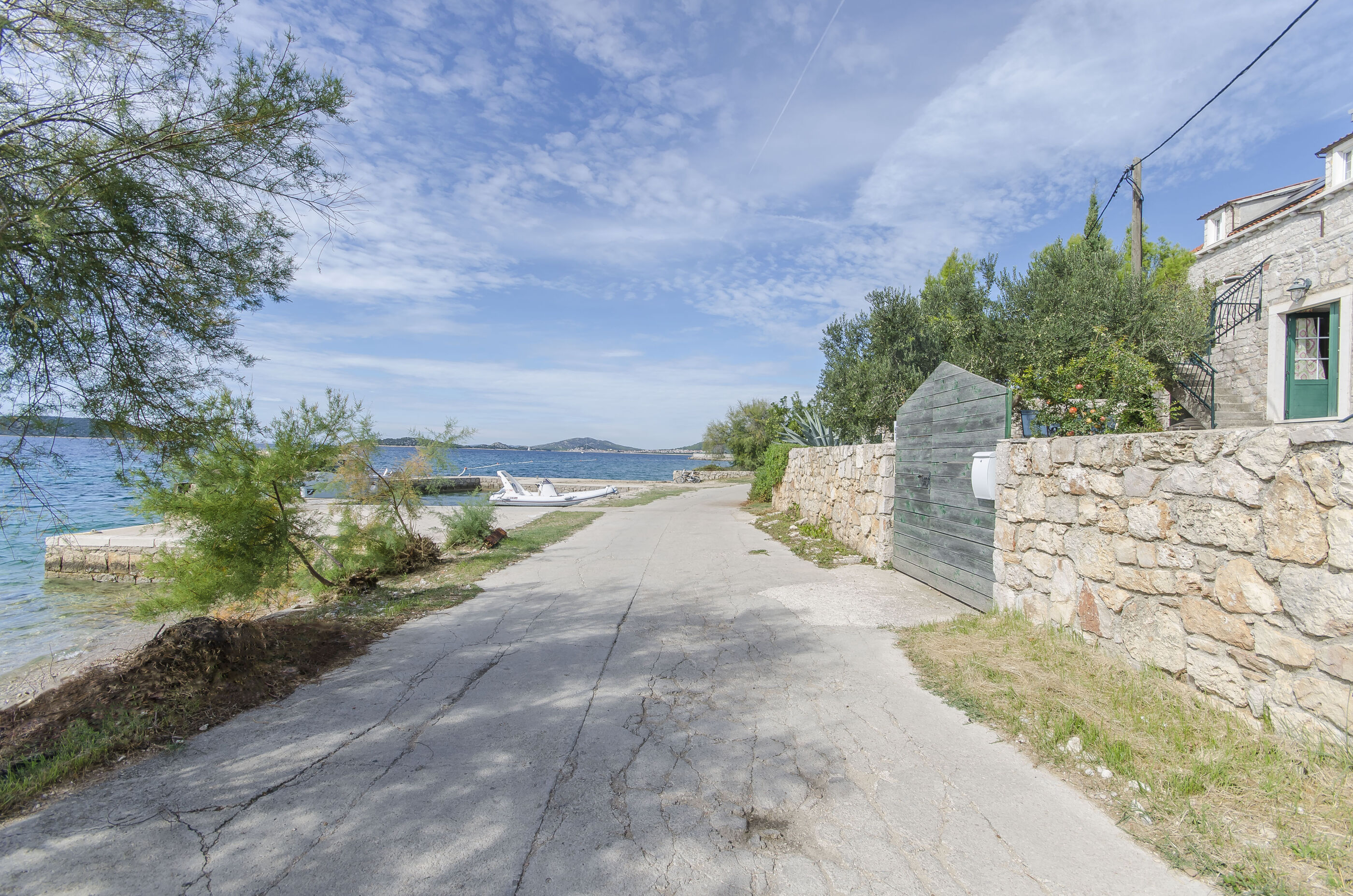 Apartman Island memories A1