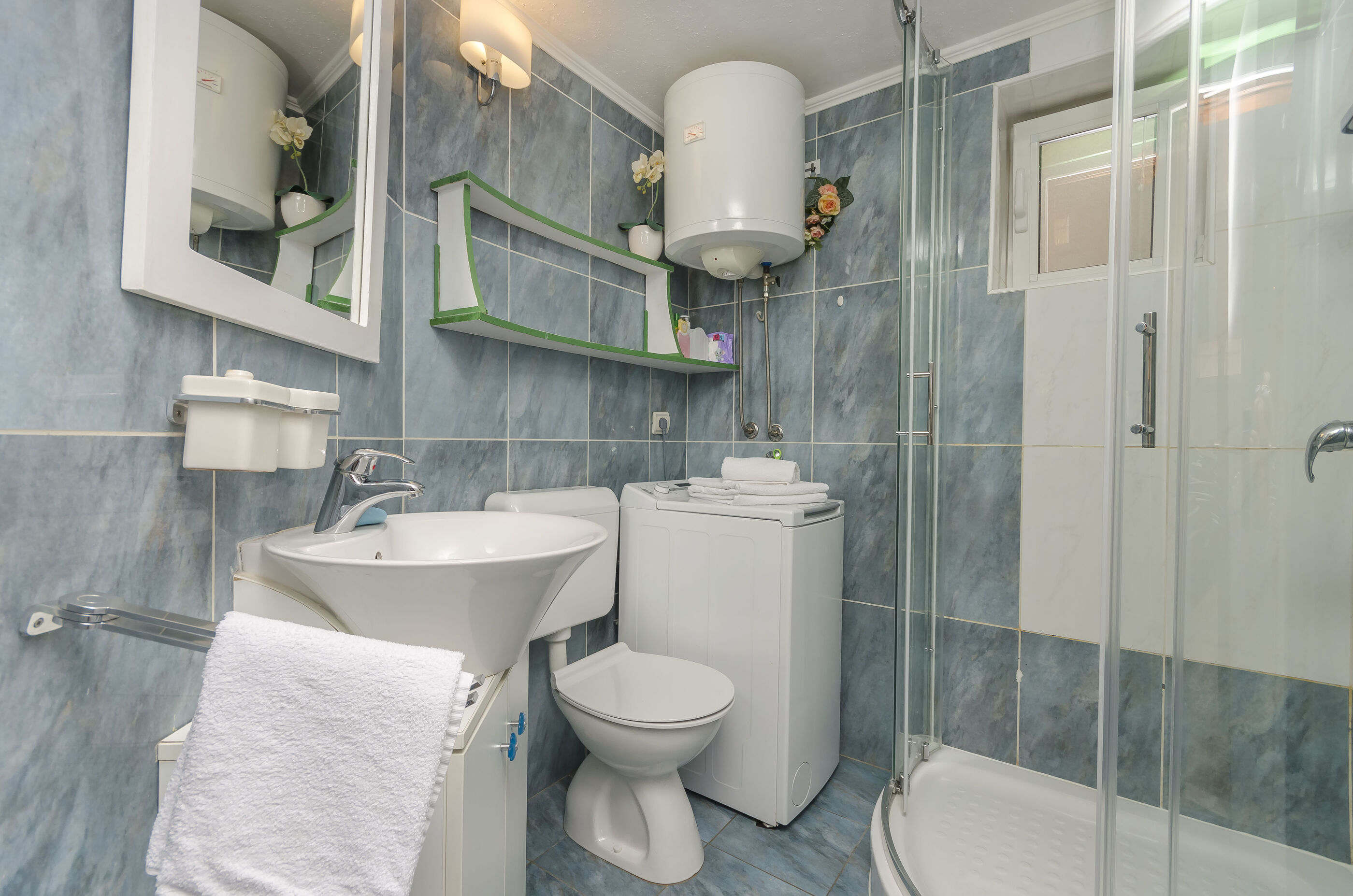 Apartman Island memories A1