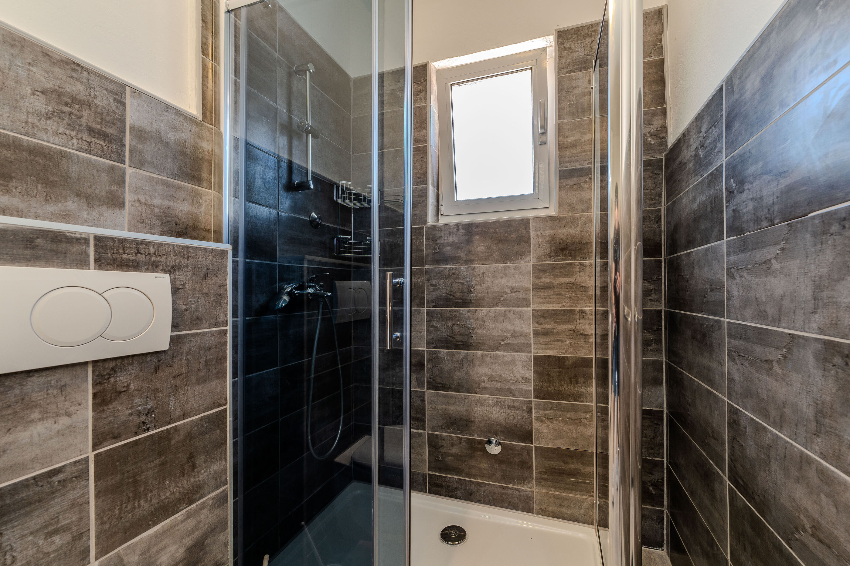 Apartments Mlađo 103941-A1