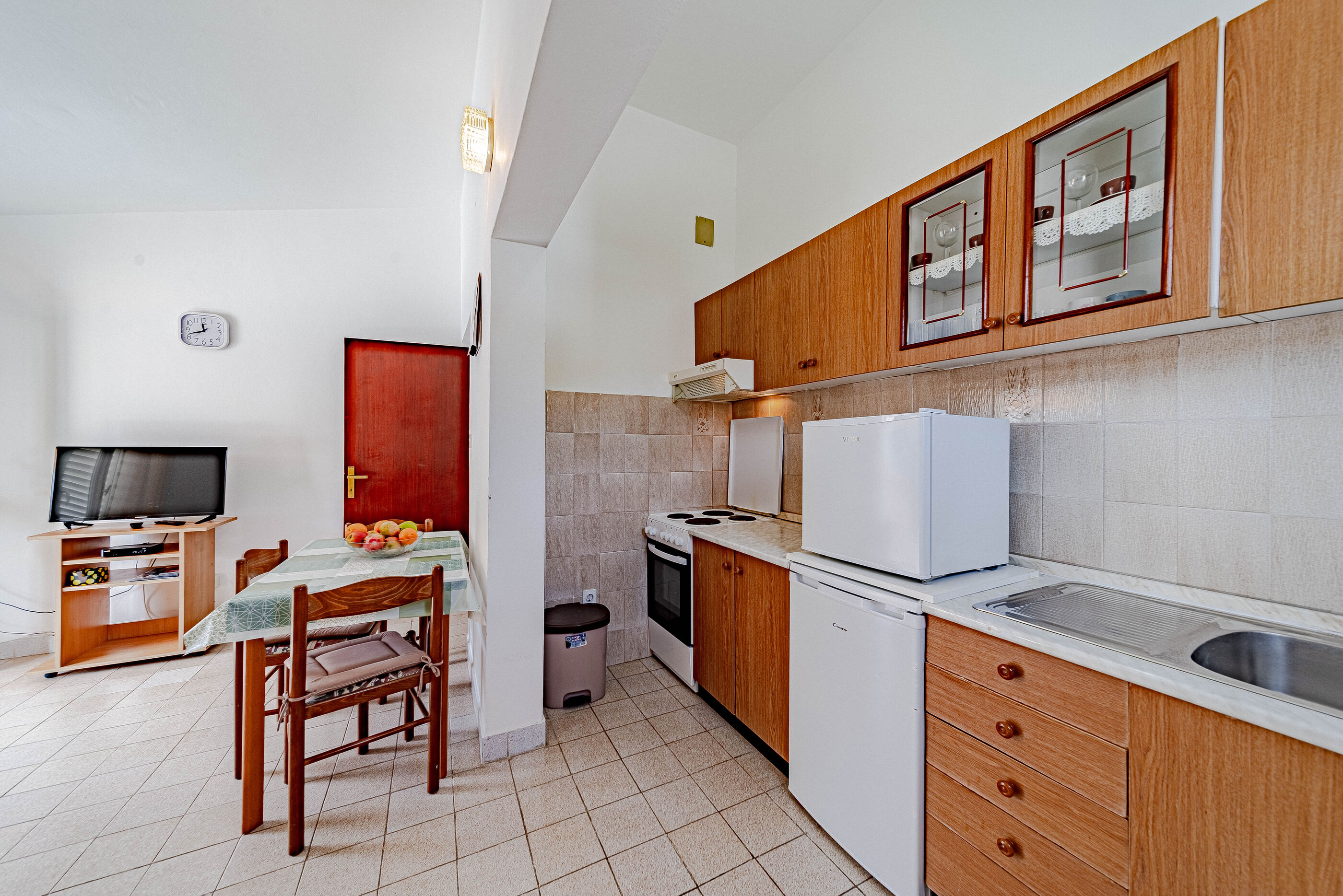 Apartments Vesna 10881-A1
