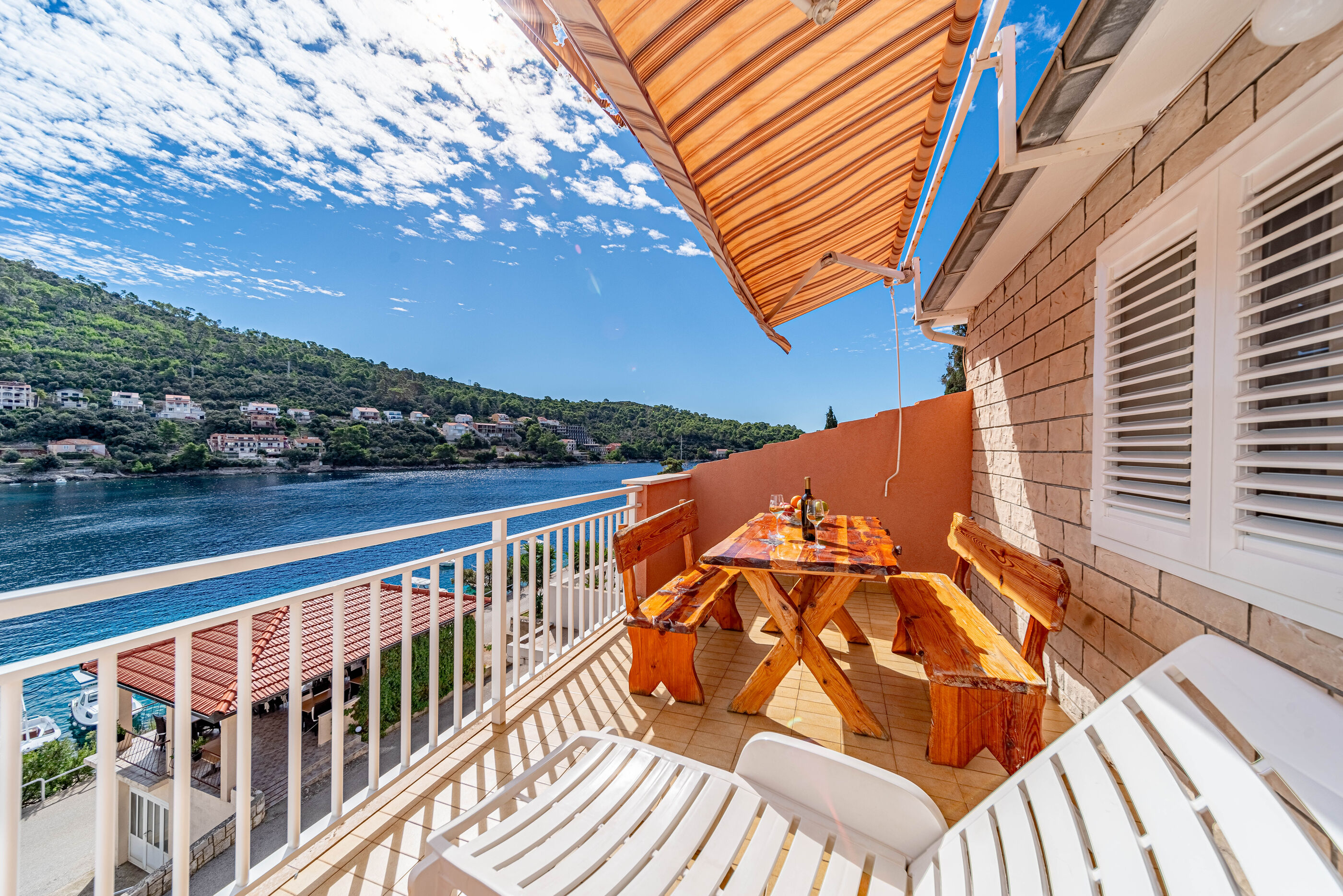 Apartments Vesna 10881-A2