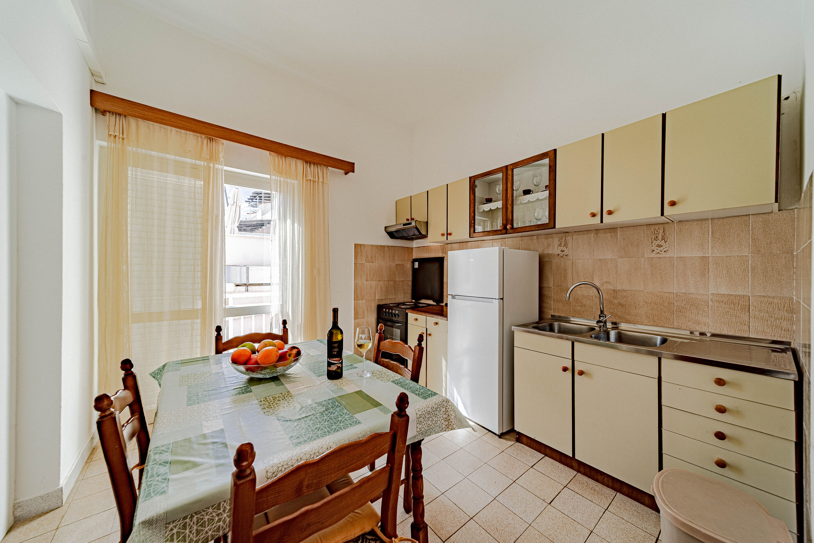 Apartments Vesna 10881-A2