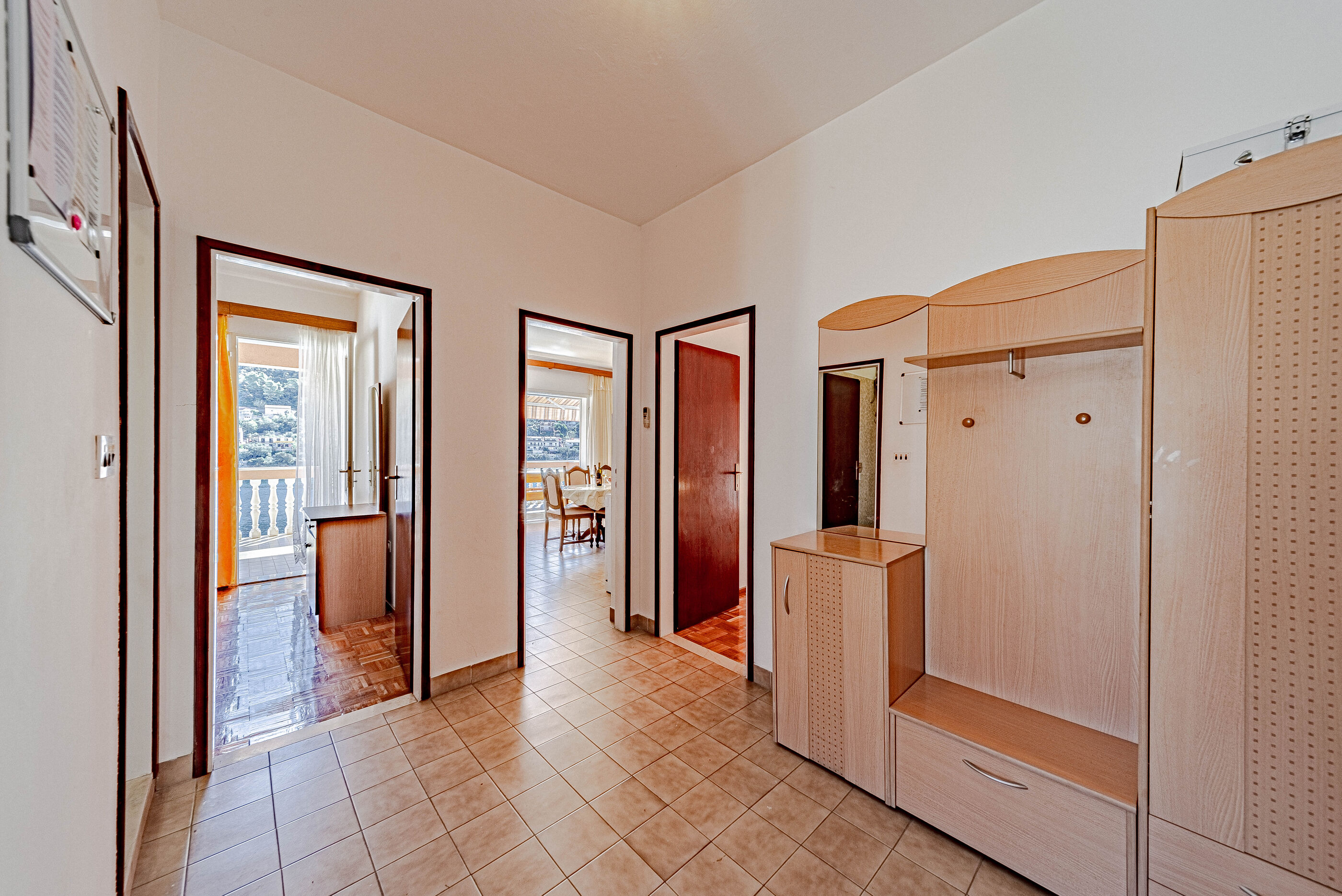 Apartments Vesna 10881-A3
