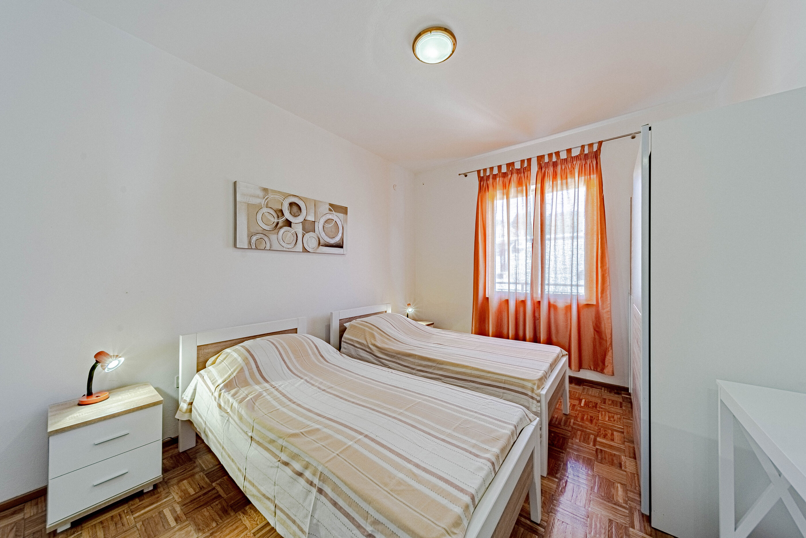 Apartments Vesna 10881-A3