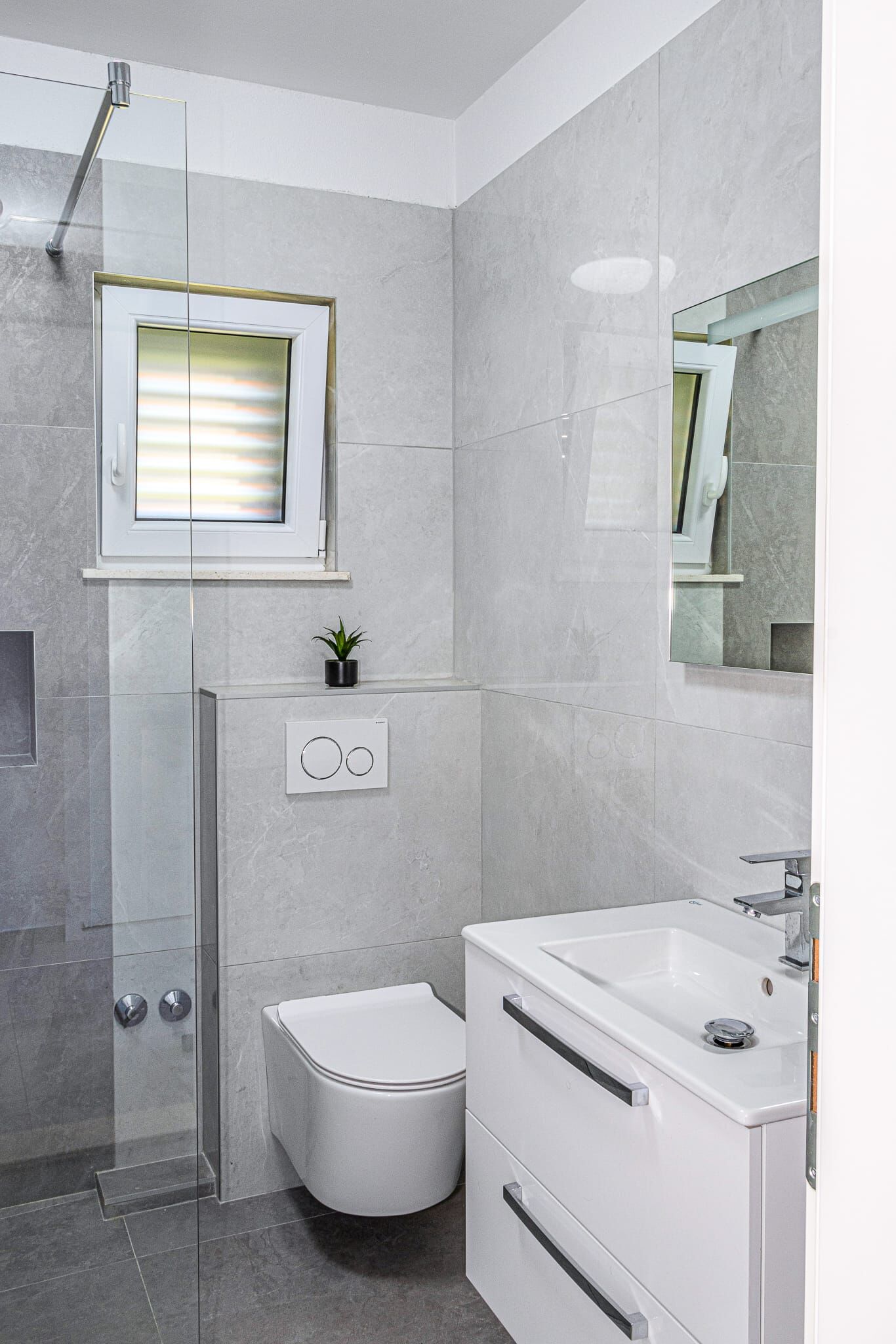 Apartments Nikol 114781-A2