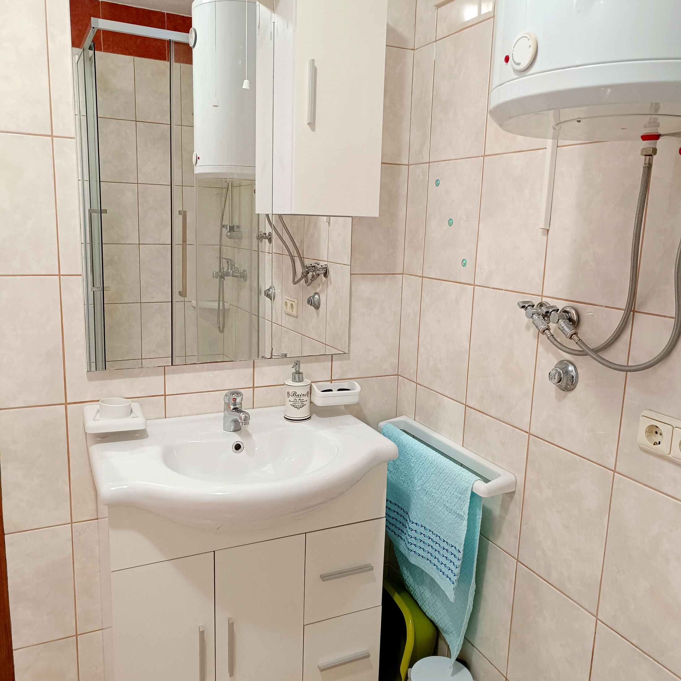 Apartments Anica 10738-A2