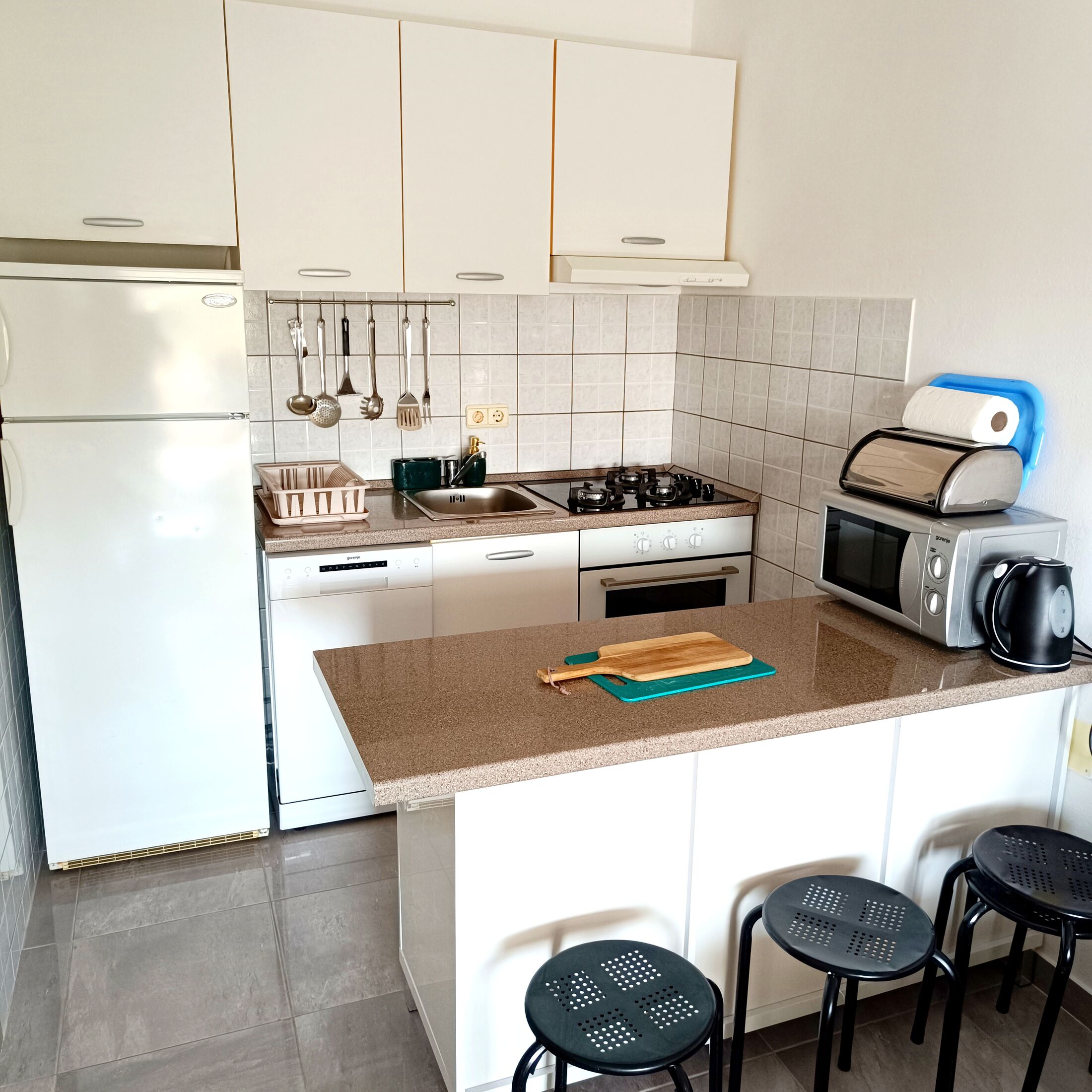 Apartments Anica 10738-A2