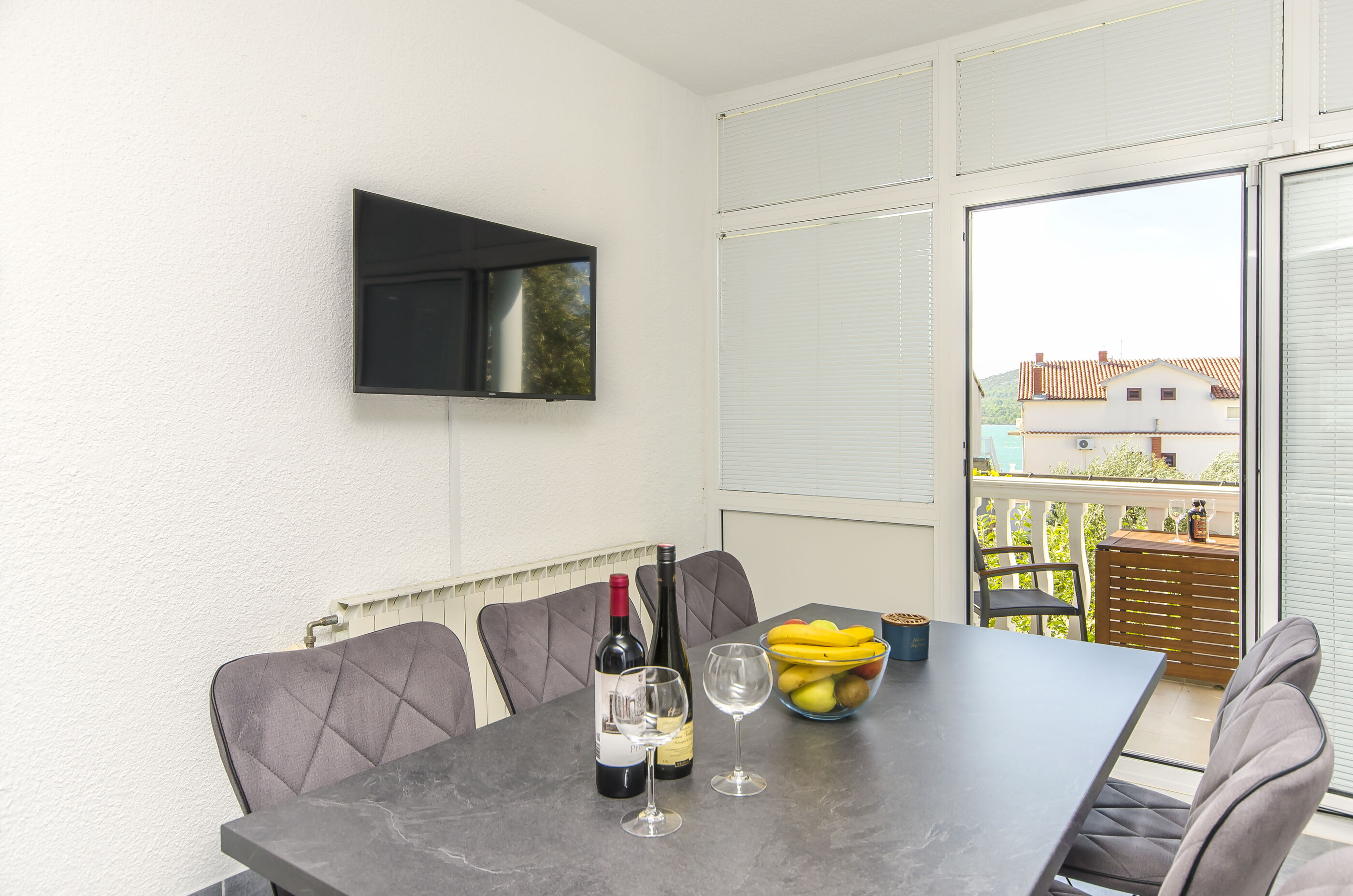 Apartments Rosanda 20441-A1