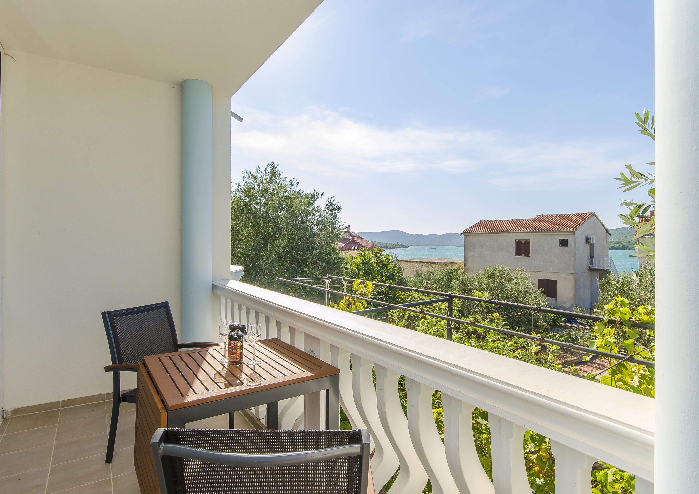 Apartments Rosanda 20441-A1