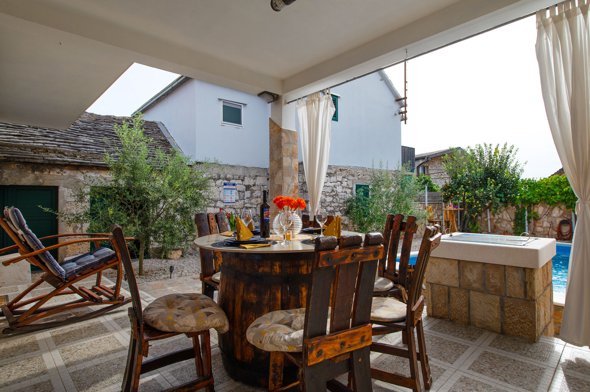 Villa Romantic Oasis V4522-K1