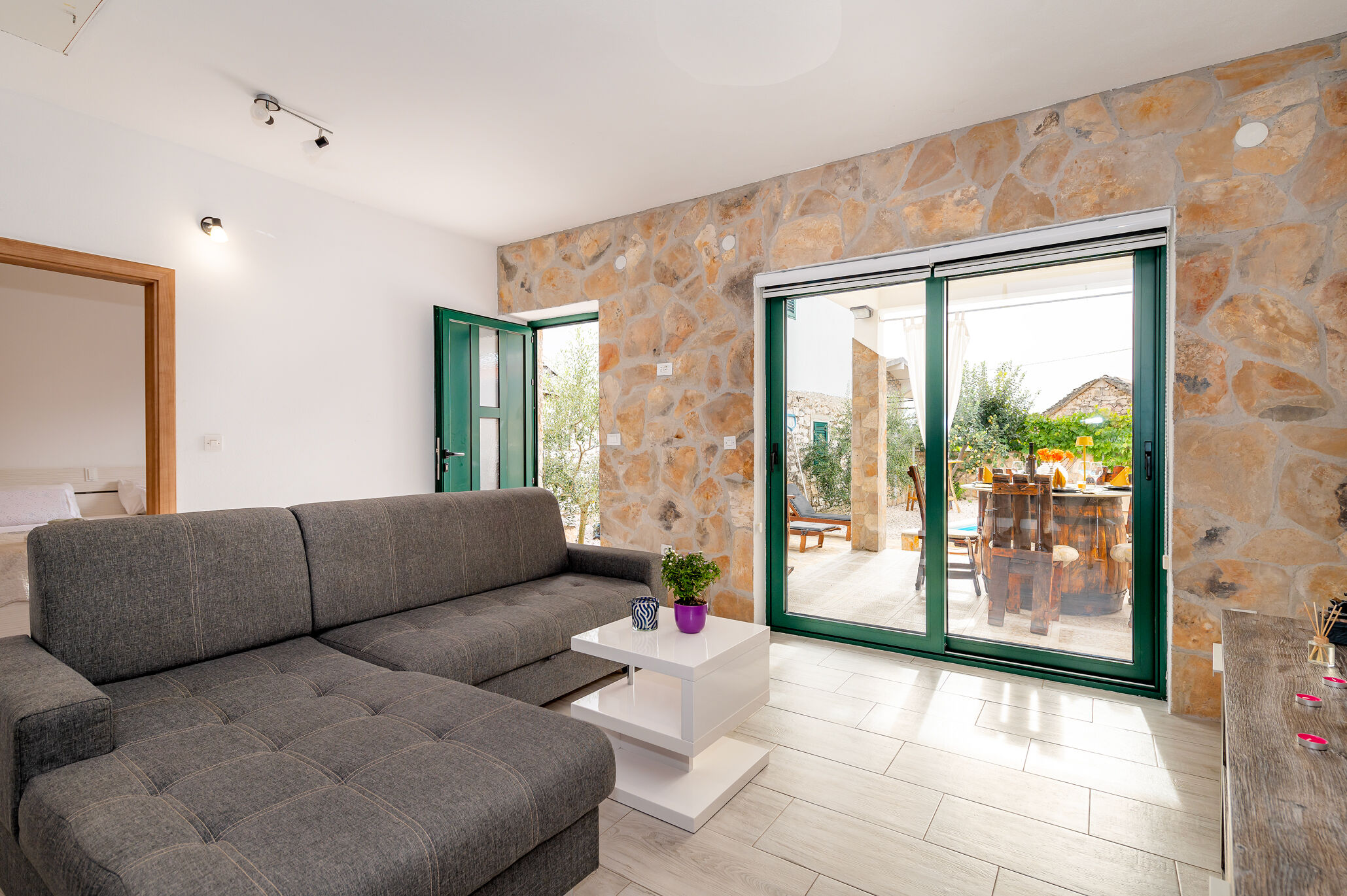 Villa Romantic Oasis V4522-K1