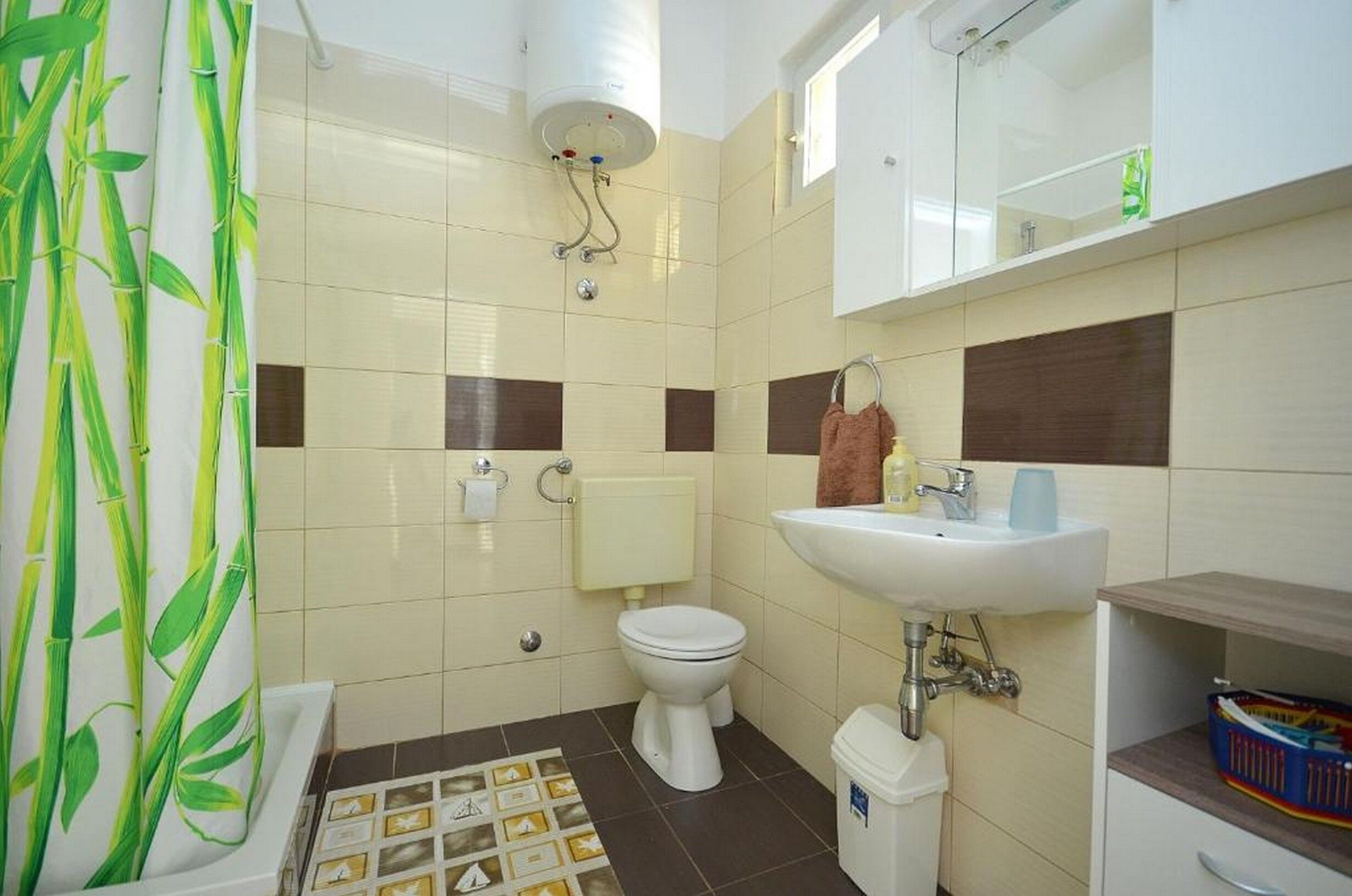 Apartments Beachfront Srima 114811-A3