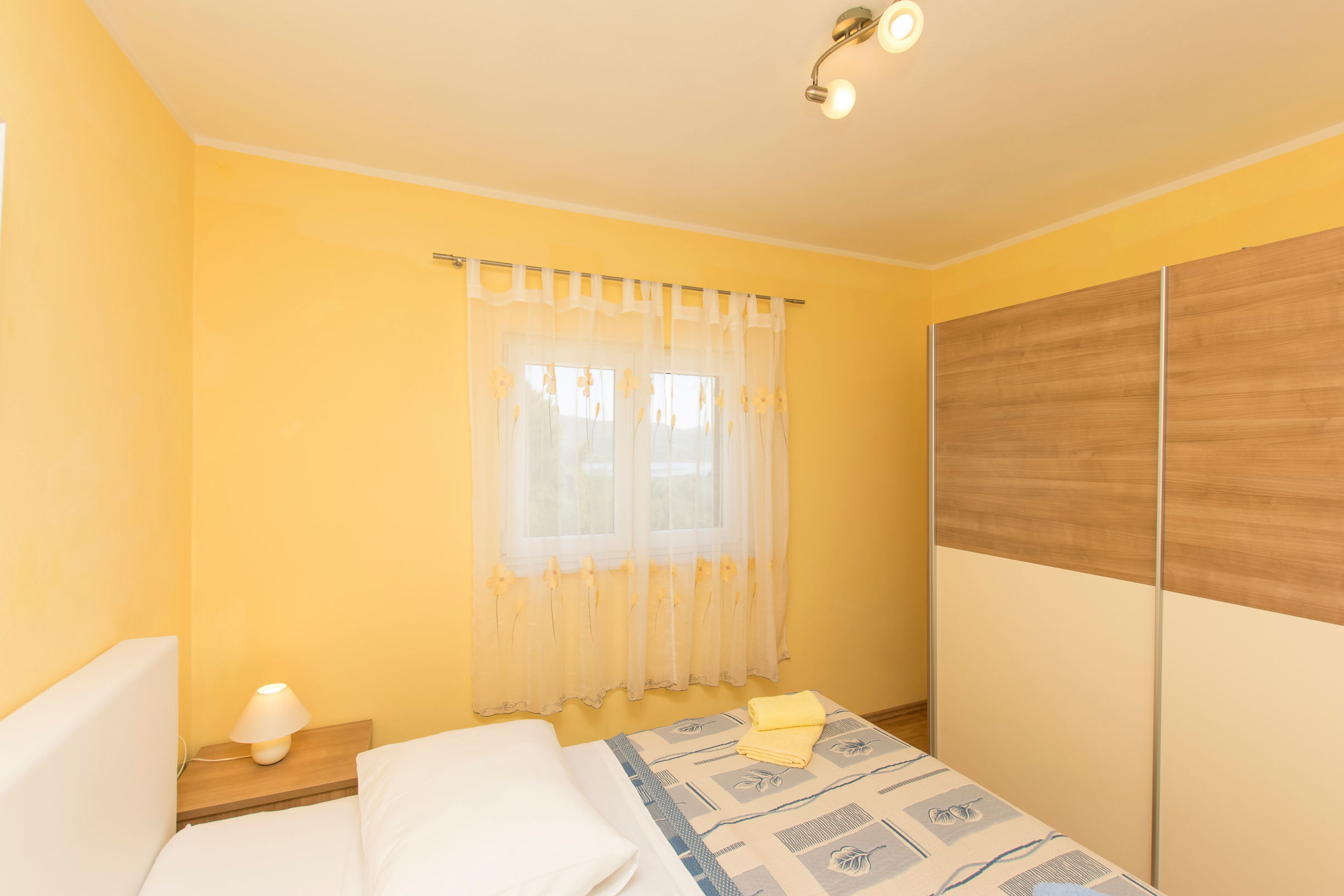 Apartment Maslina 72182-A1