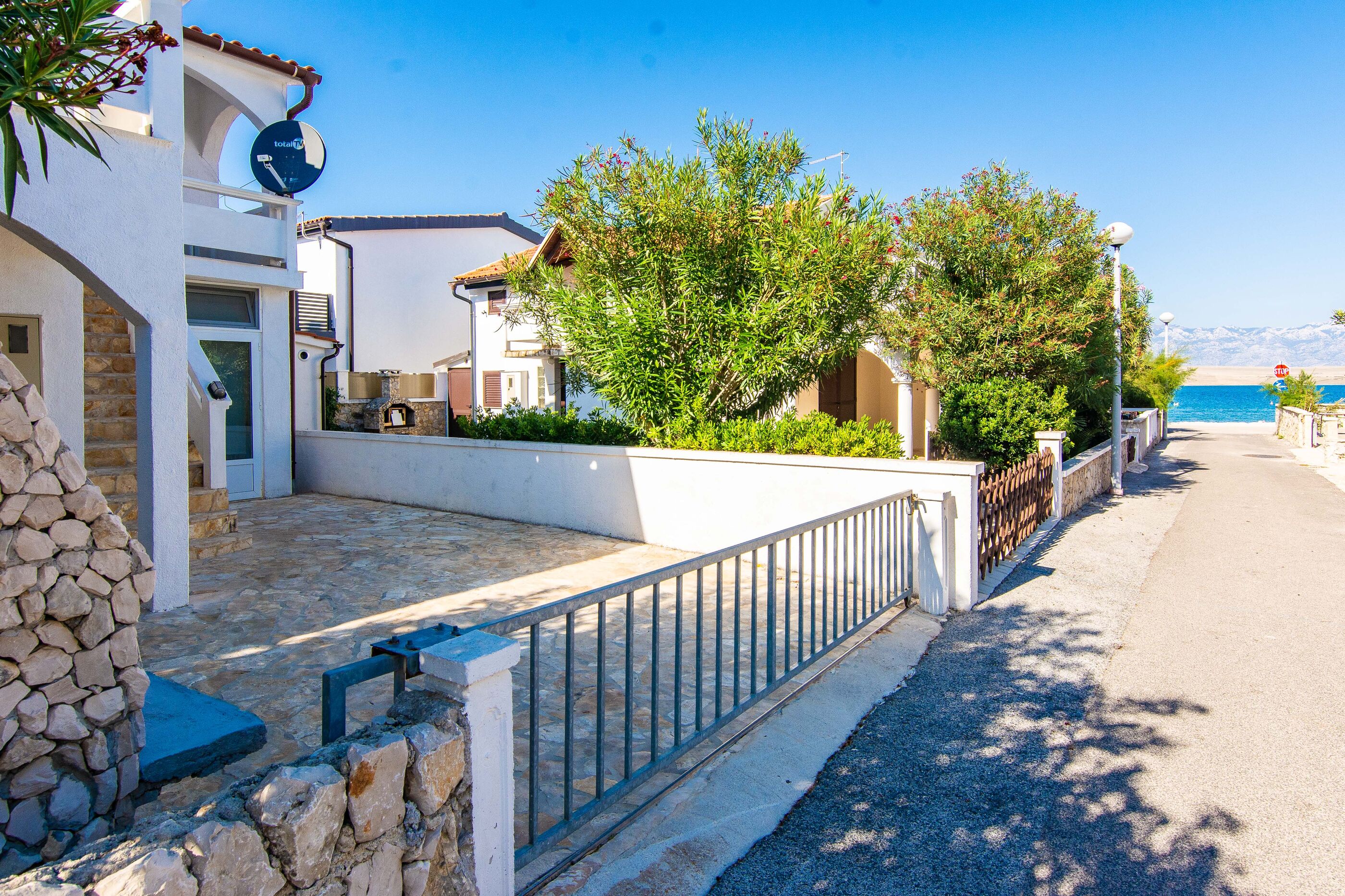 Apartment Vukosavljevic Accommodation in Vir