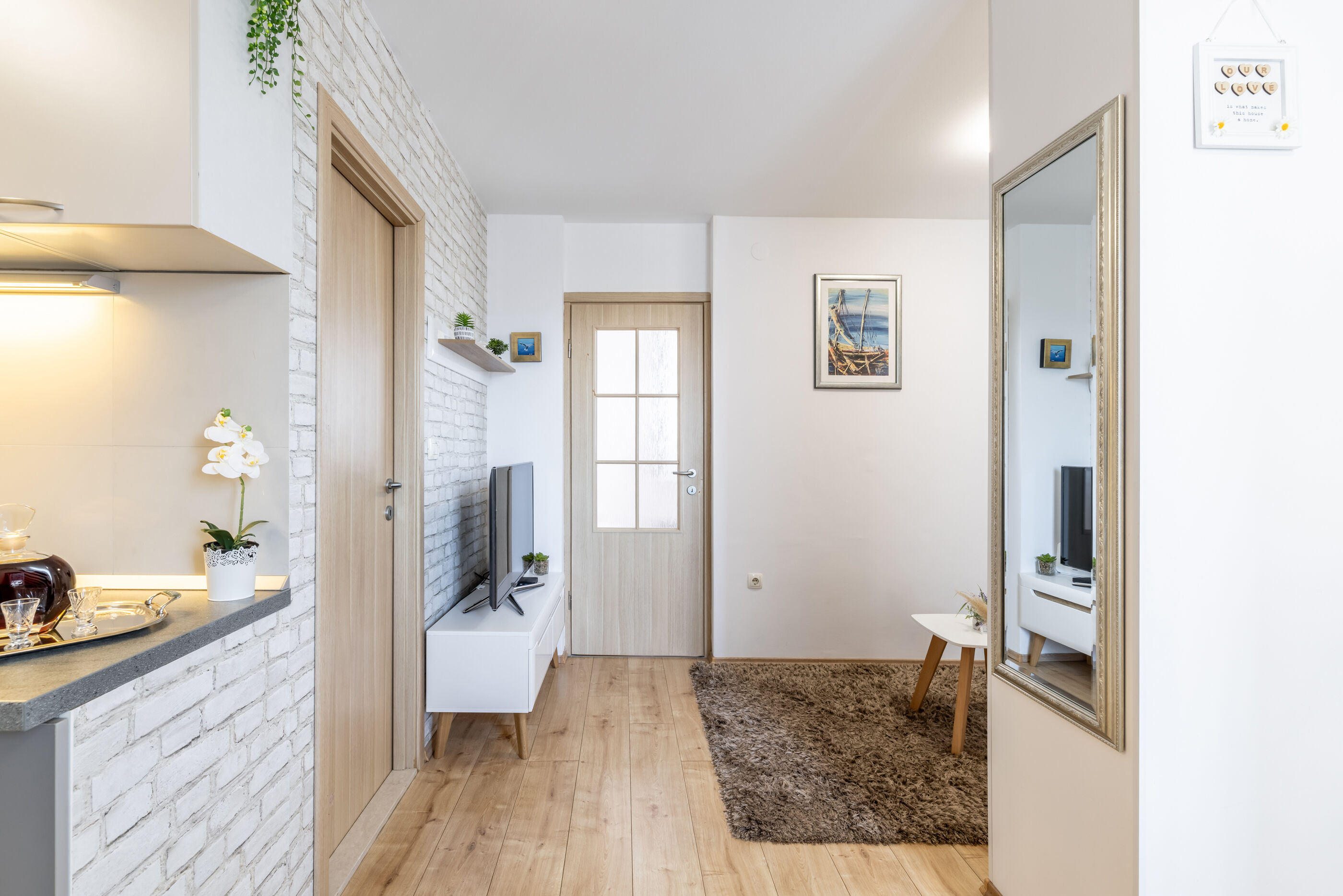 Apartment Cvita 60601-A1