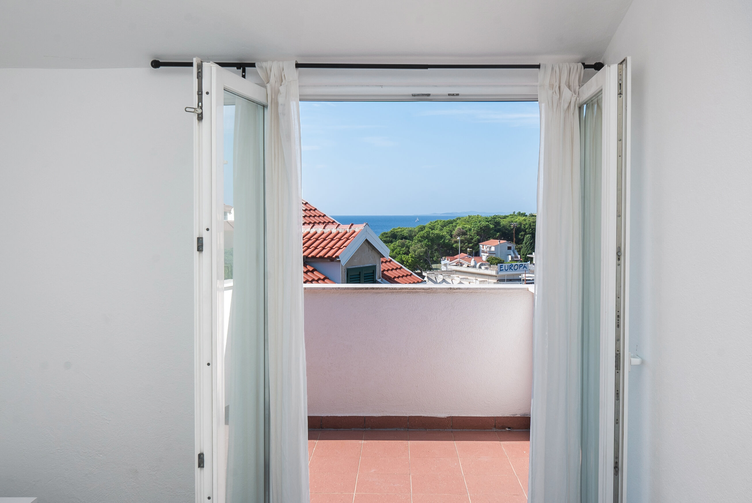 Apartments Polly 49951-A2