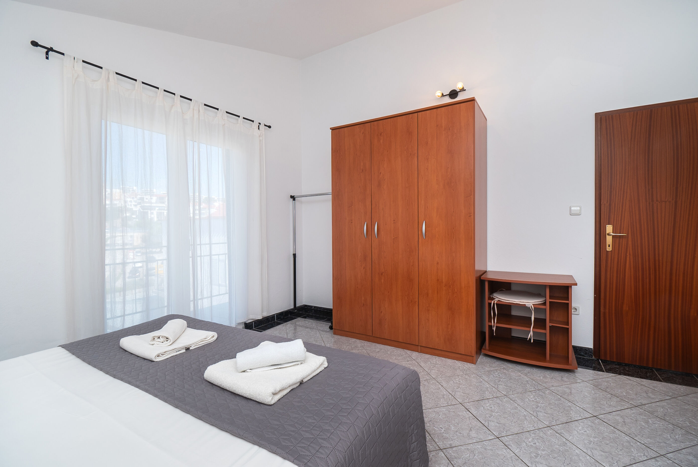 Apartments Polly 49951-A3