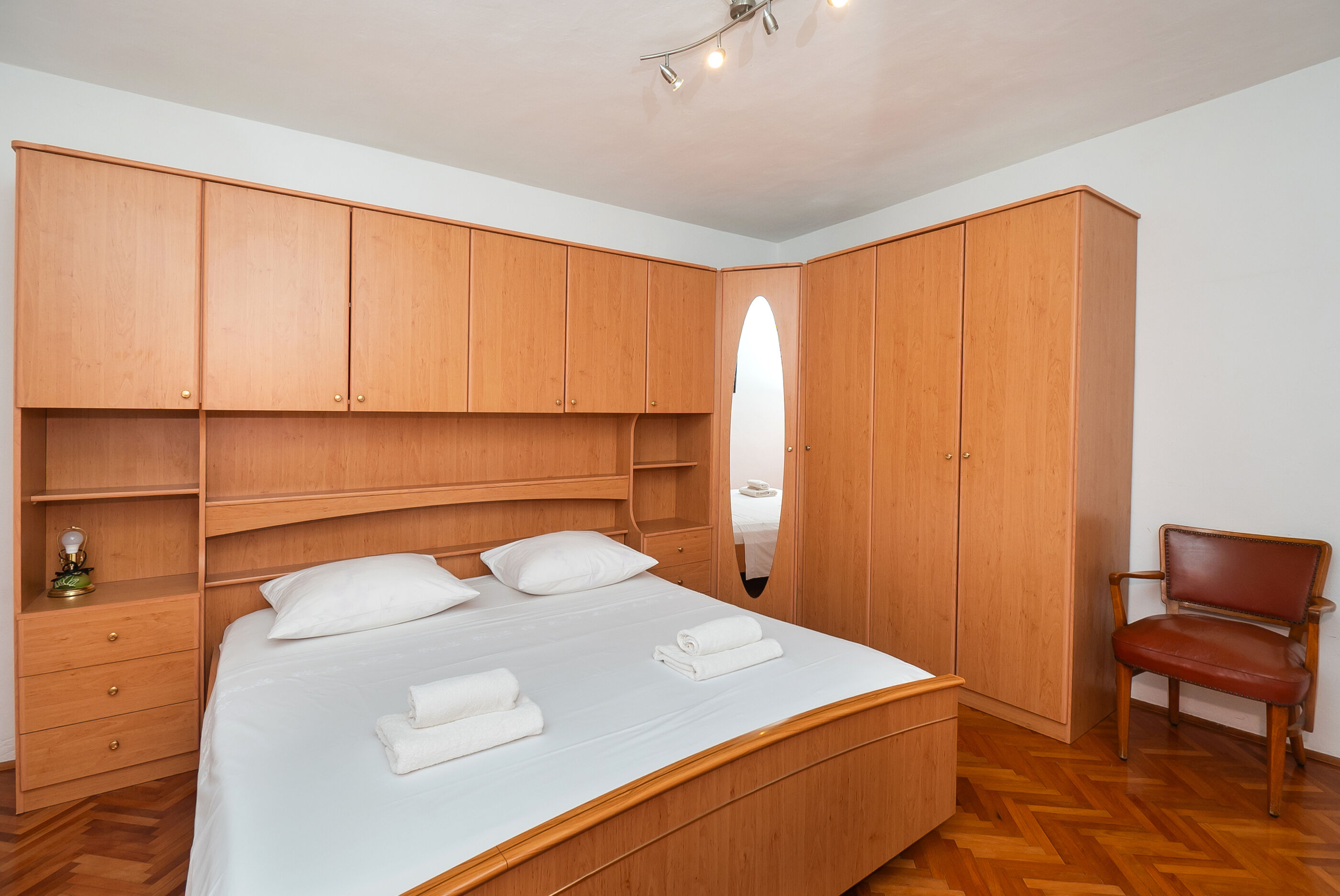 Apartments Polly 49951-A1