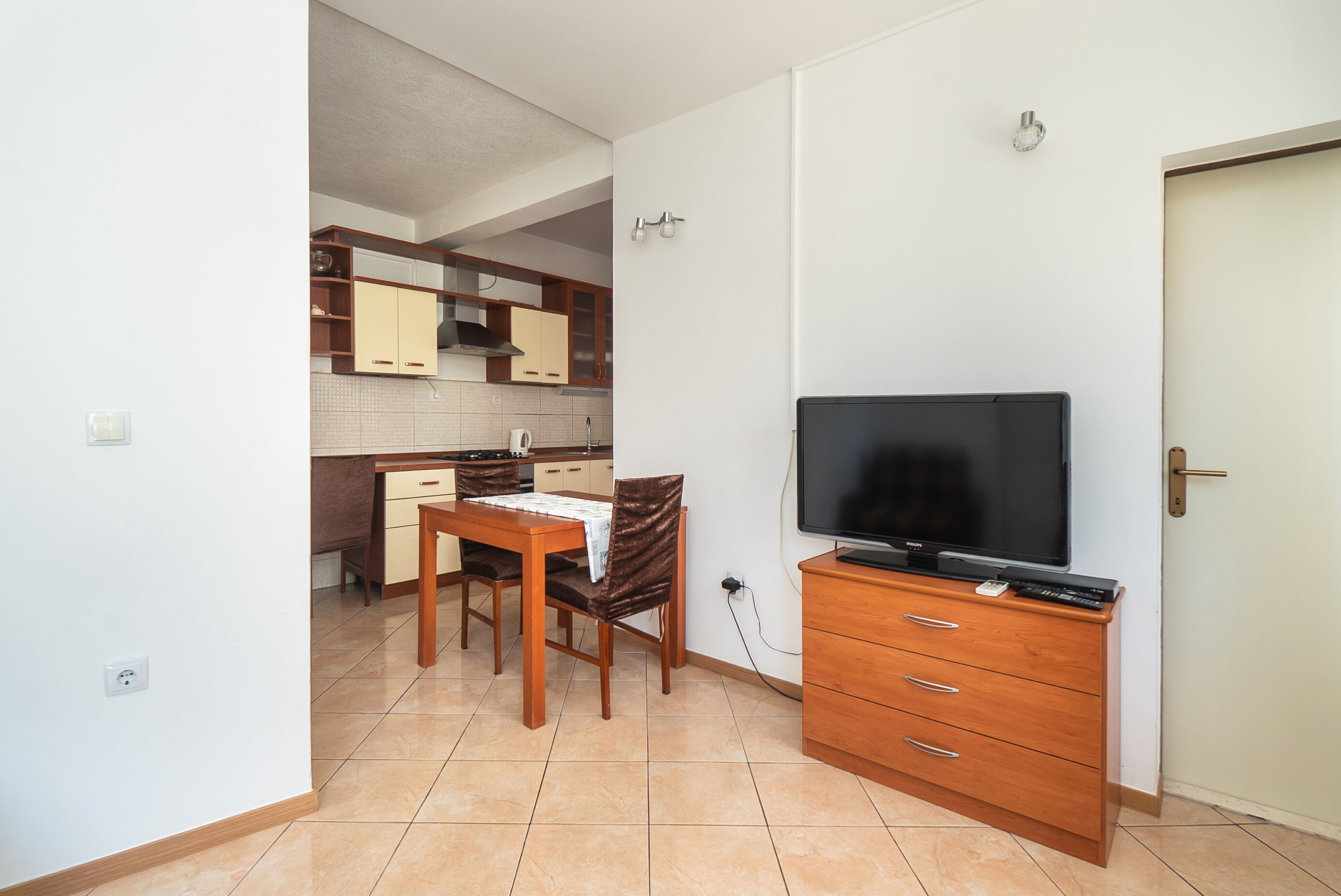 Apartments Polly 49951-A1