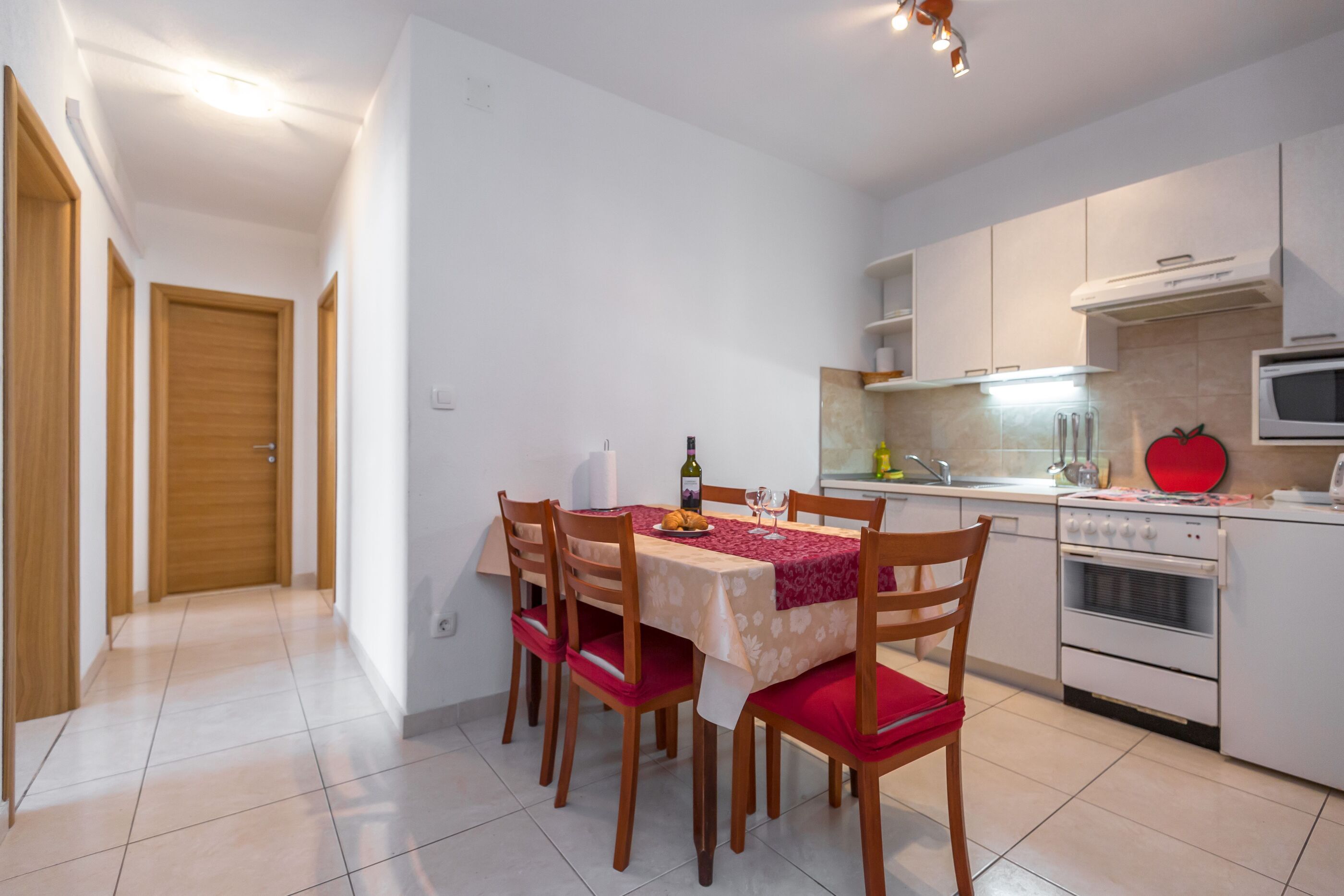 Apartments and Rooms Happiness 112801-A2