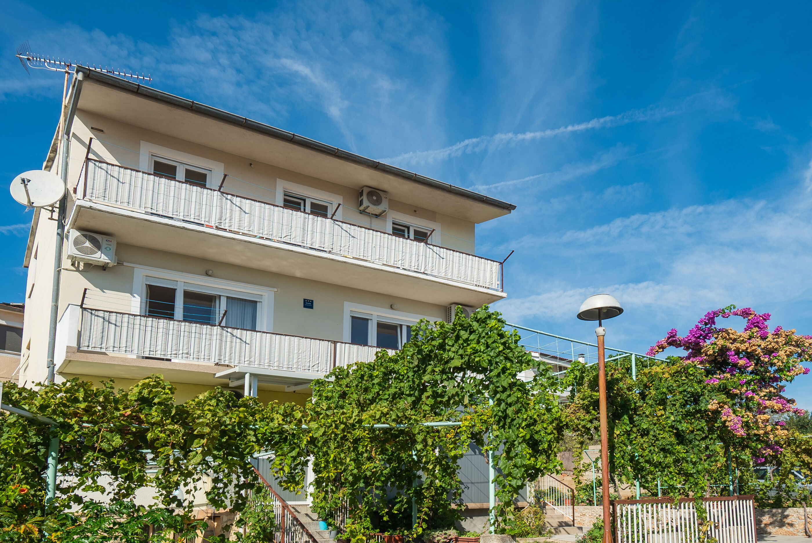 Apartment Luketa 40966-A1