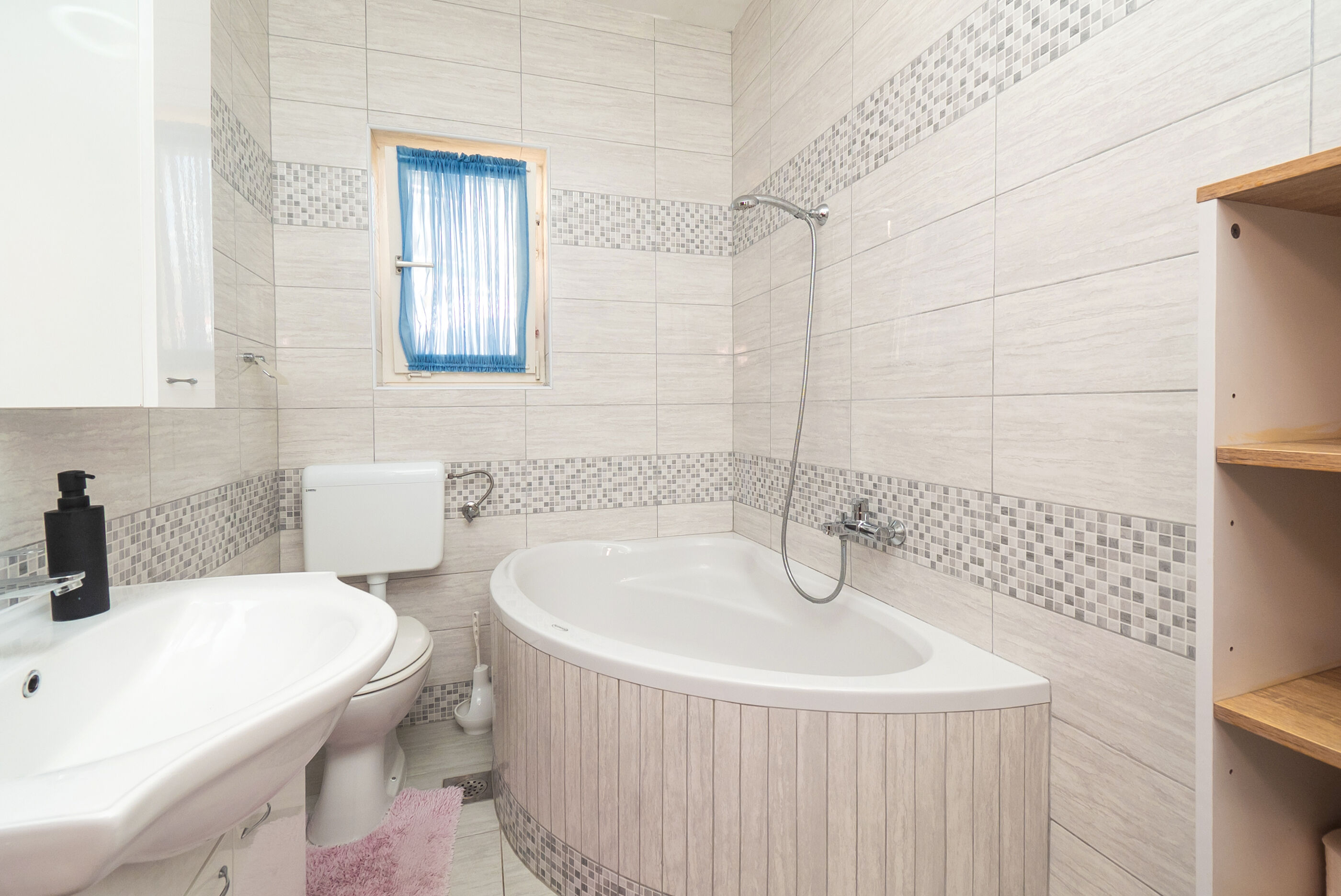 Apartment Luketa 40966-A1