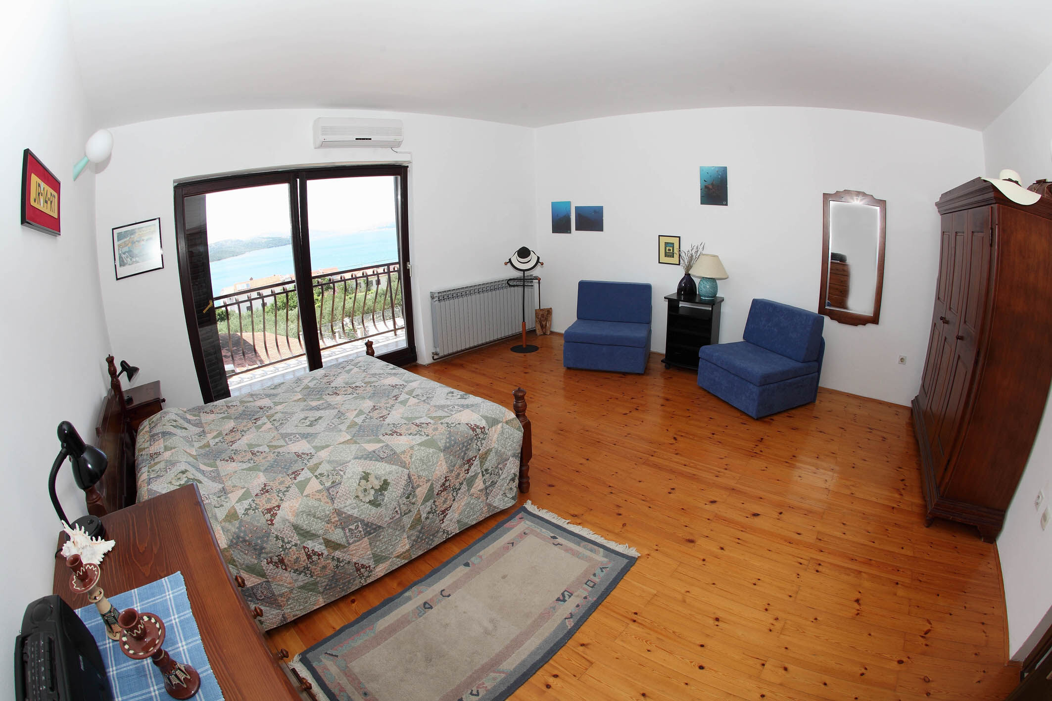 House Mrčela 200m from beach 114881-K1