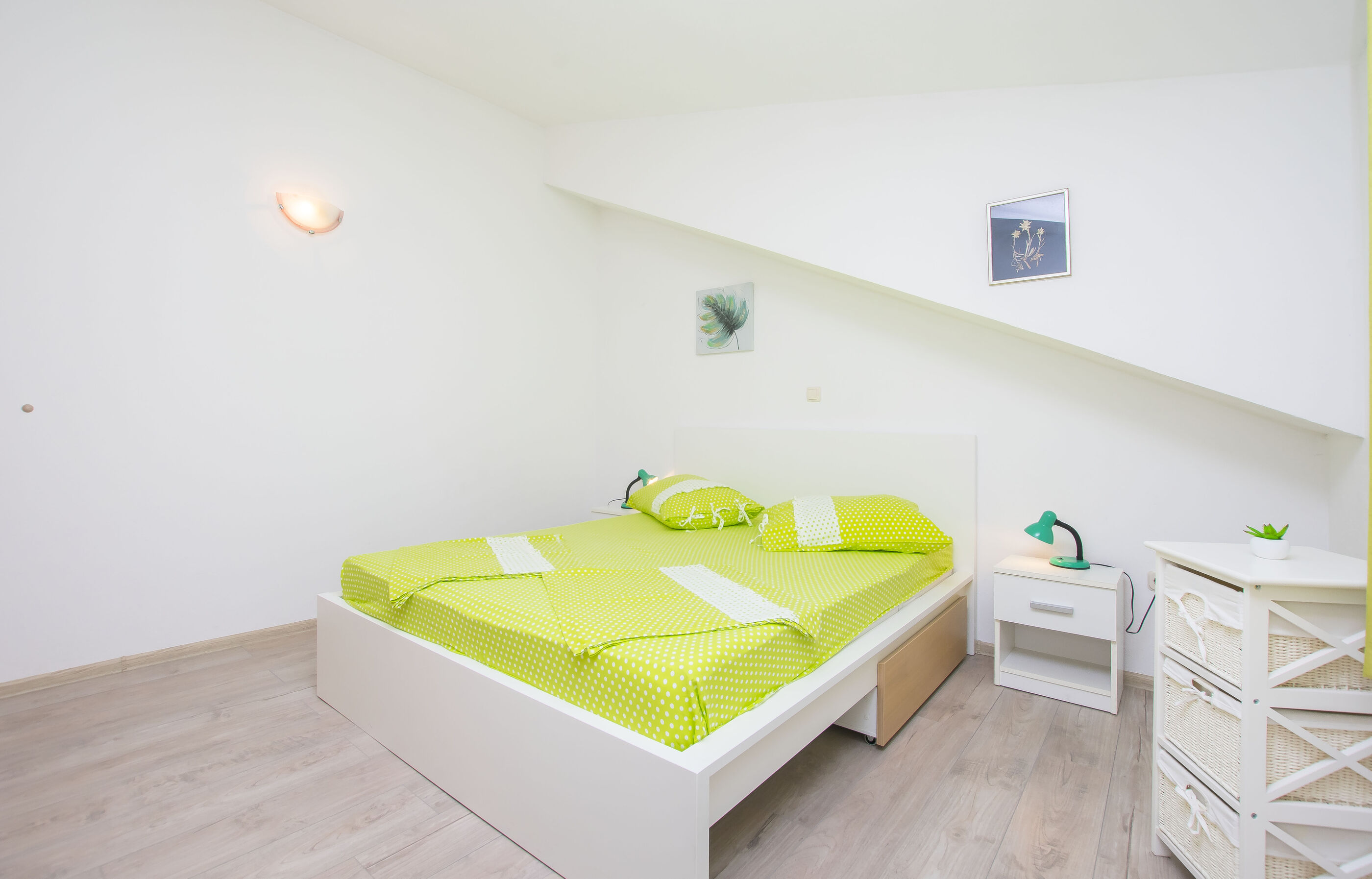 Apartments Dragana 15411-A3