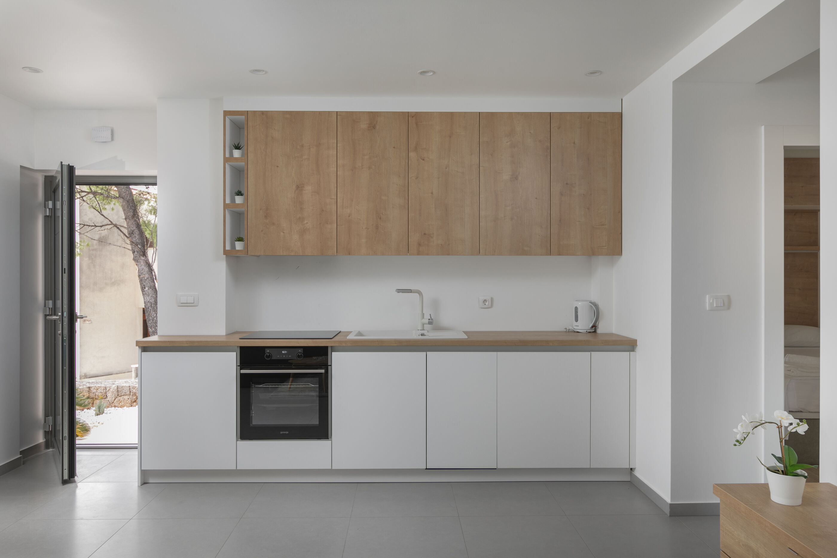 Apartments Villa Mt Brela 114911-A1