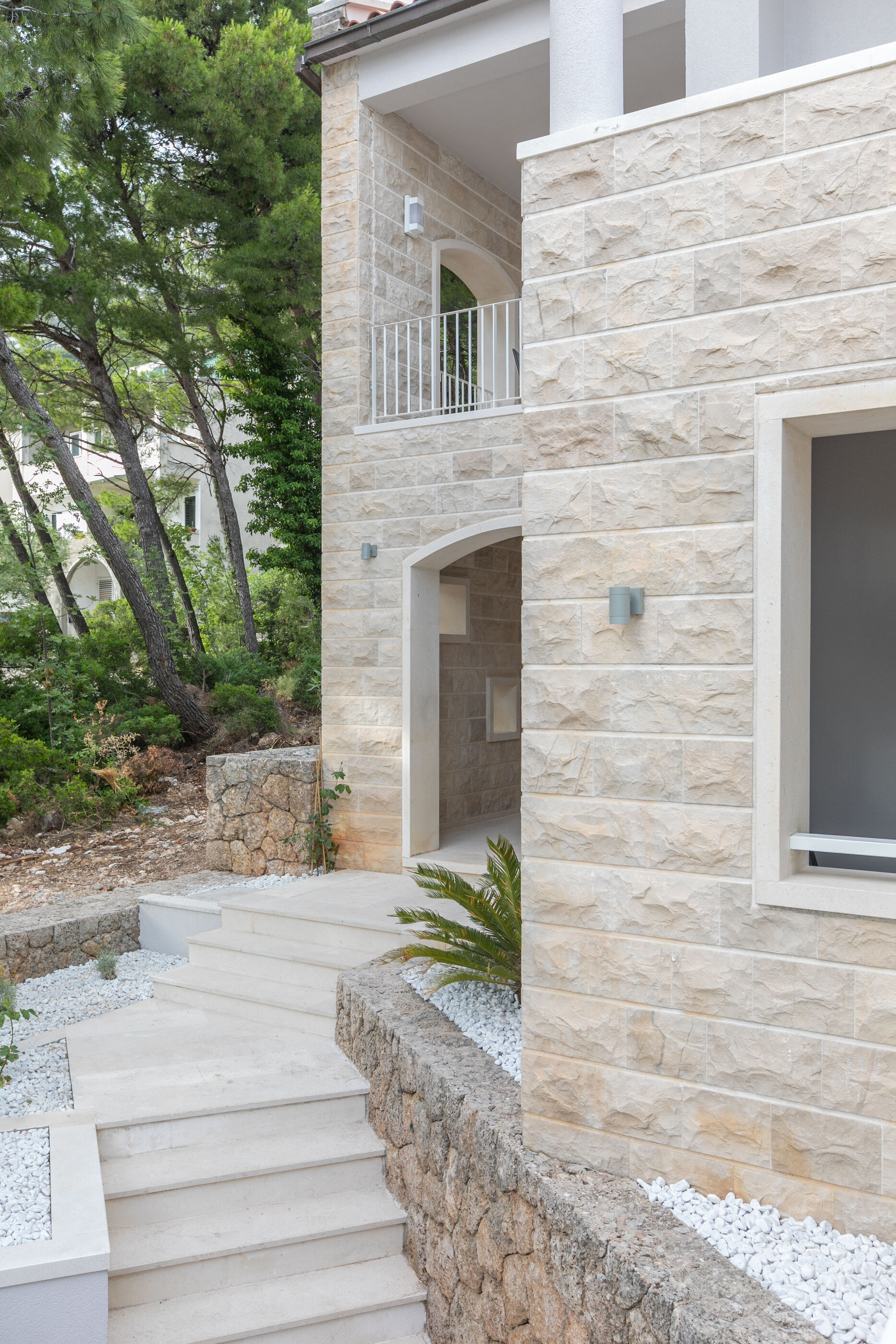 Apartments Villa Mt Brela 114911-A1