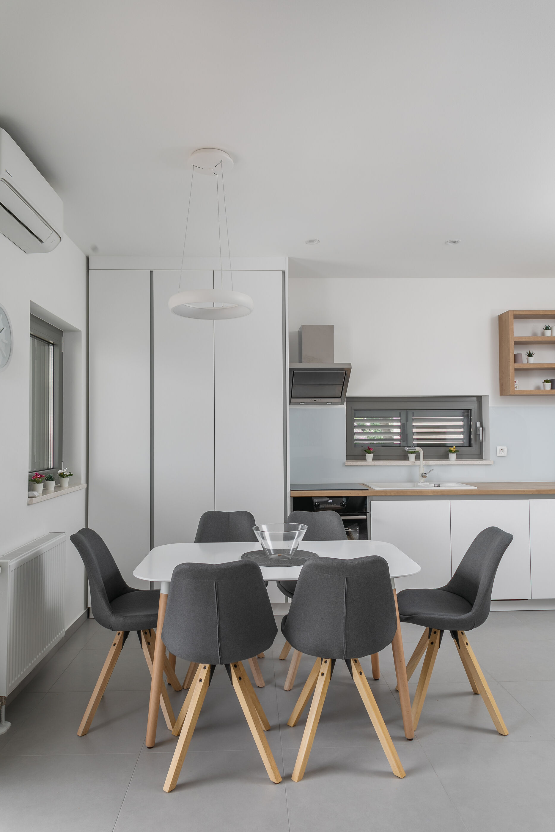 Apartments Villa Mt Brela 114911-A2