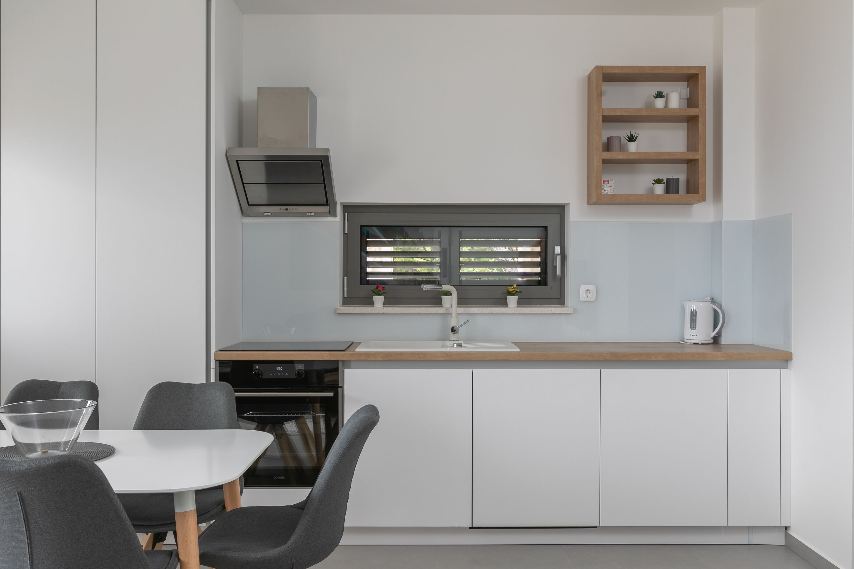 Apartments Villa Mt Brela 114911-A2