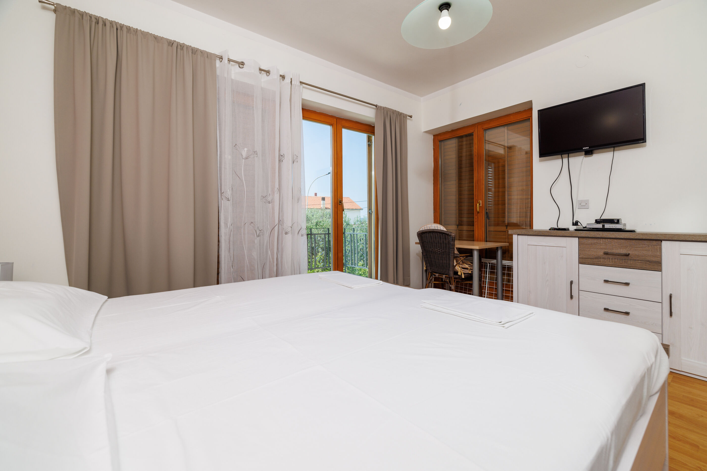 Apartments Dijana 86391-A2
