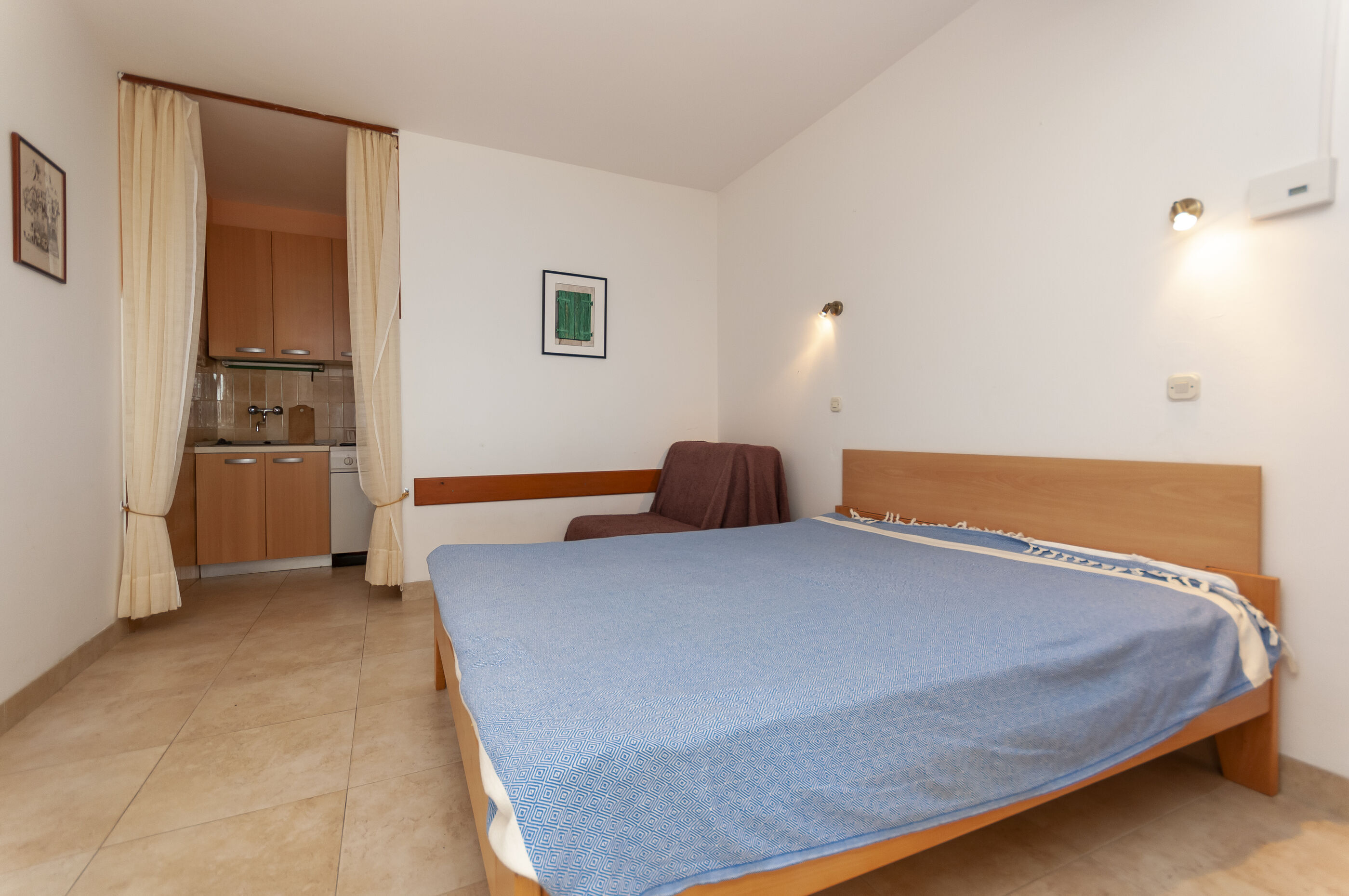 Apartments Niko 10398-A2