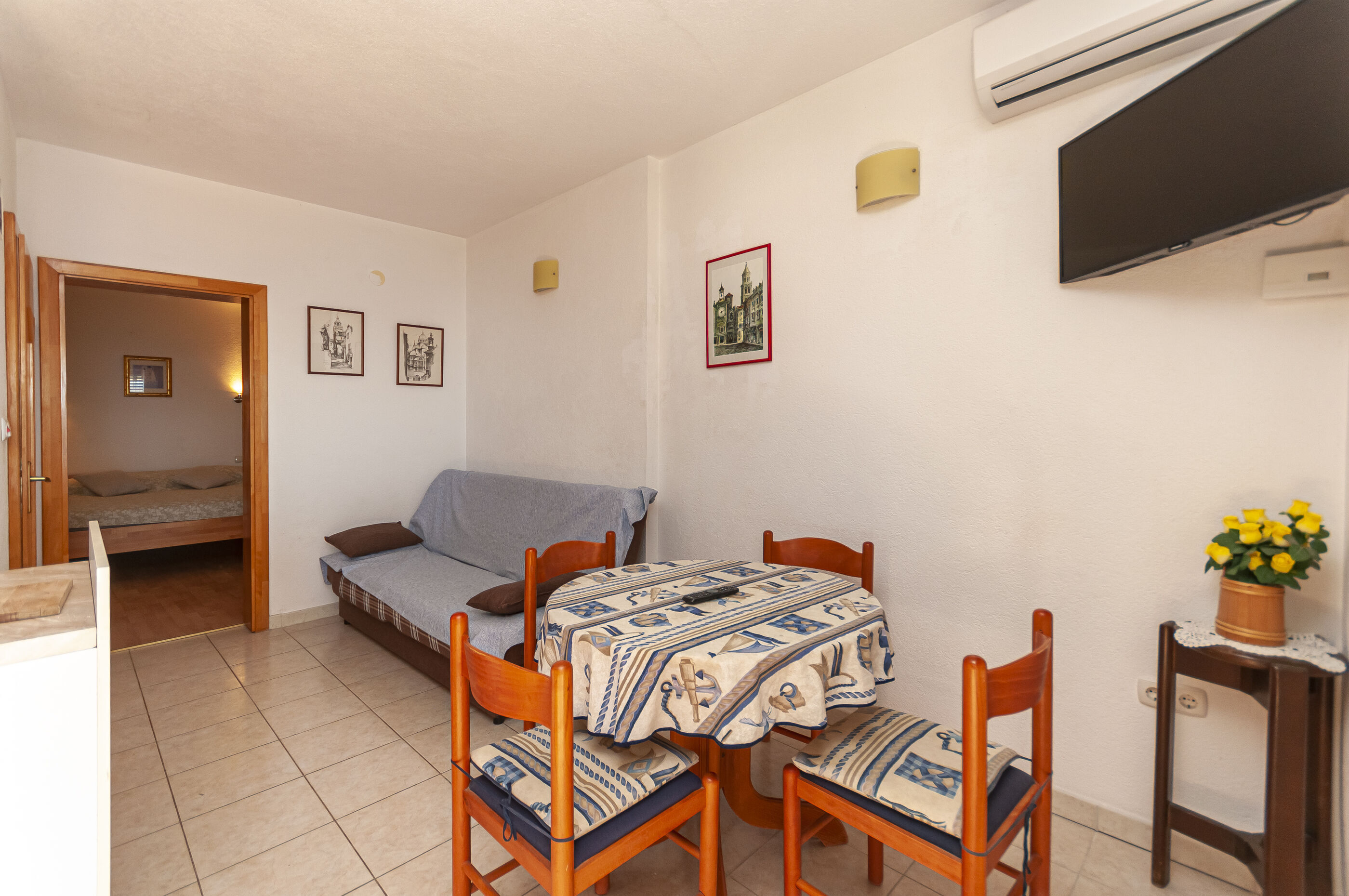 Apartments Niko 10398-A5