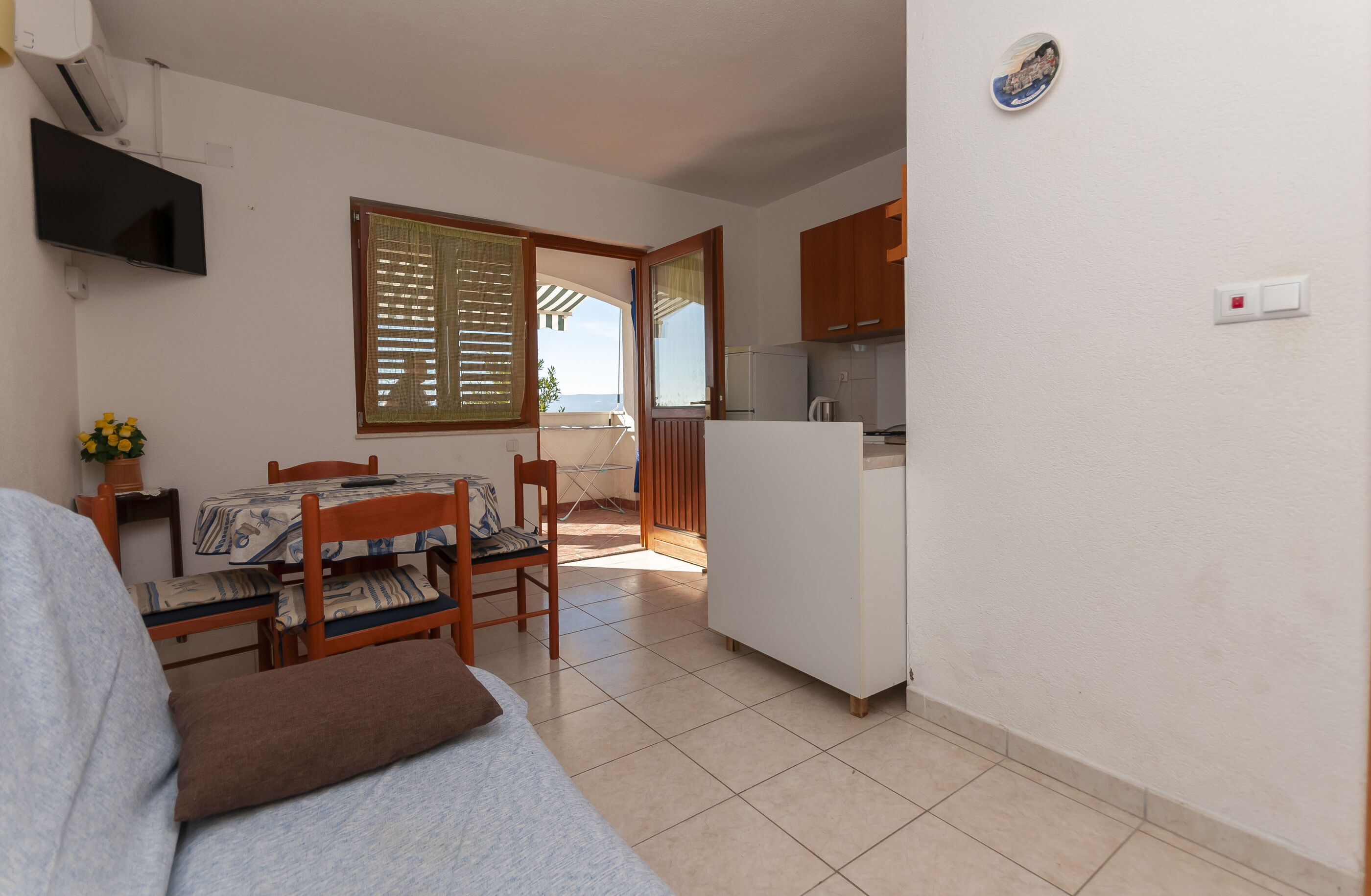 Apartments Niko 10398-A5