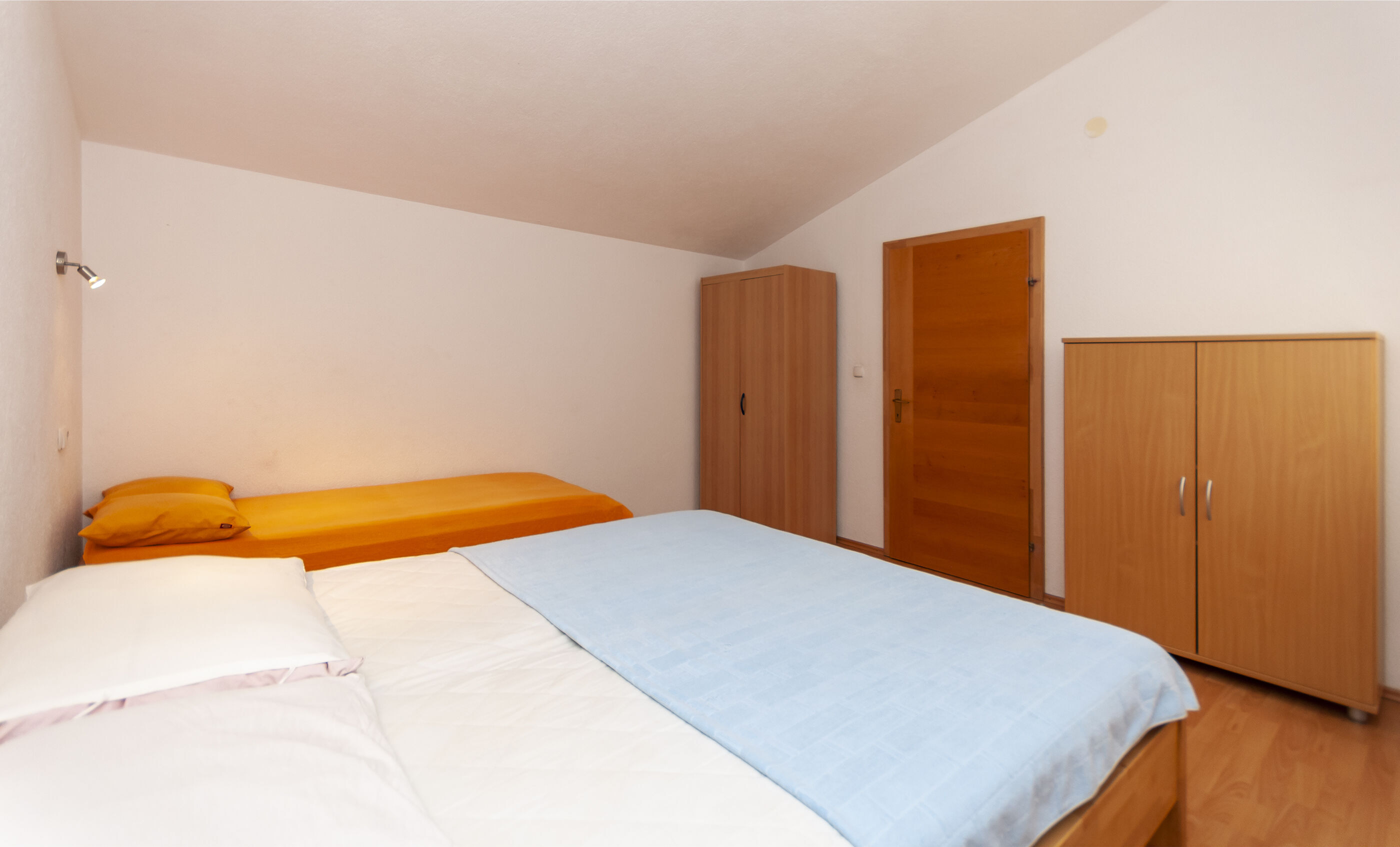 Apartments Niko 10398-A6