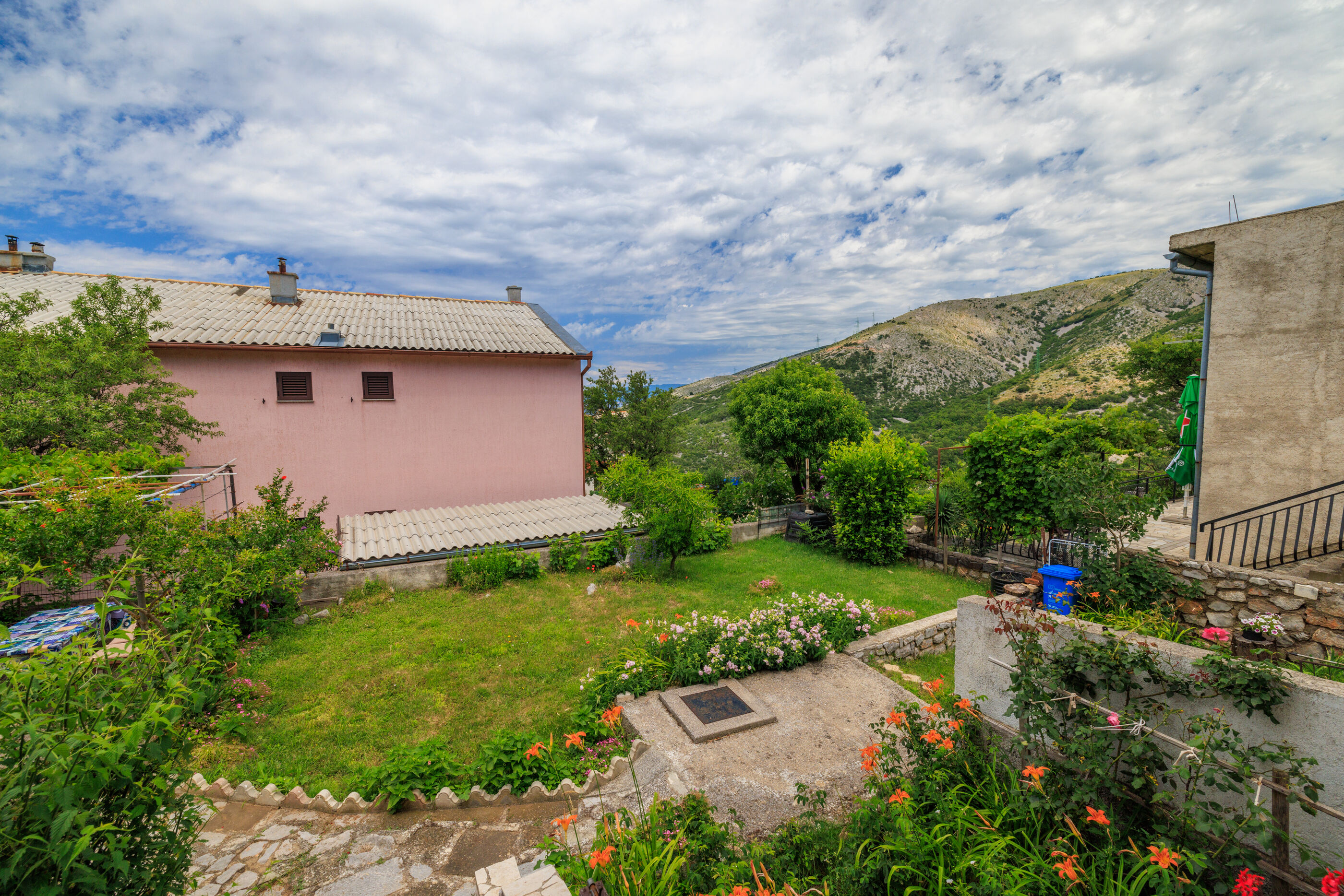 Apartments Zvonimir 60421-A1