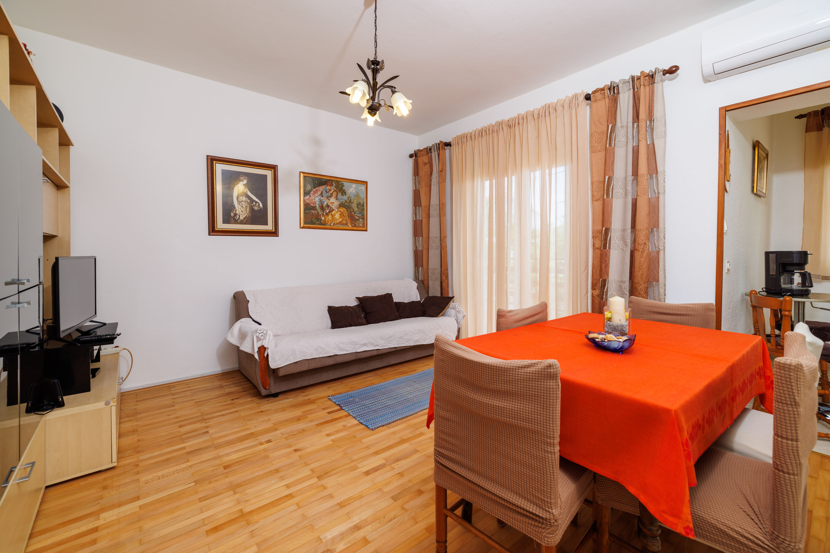 Apartments Zvonimir 60421-A1