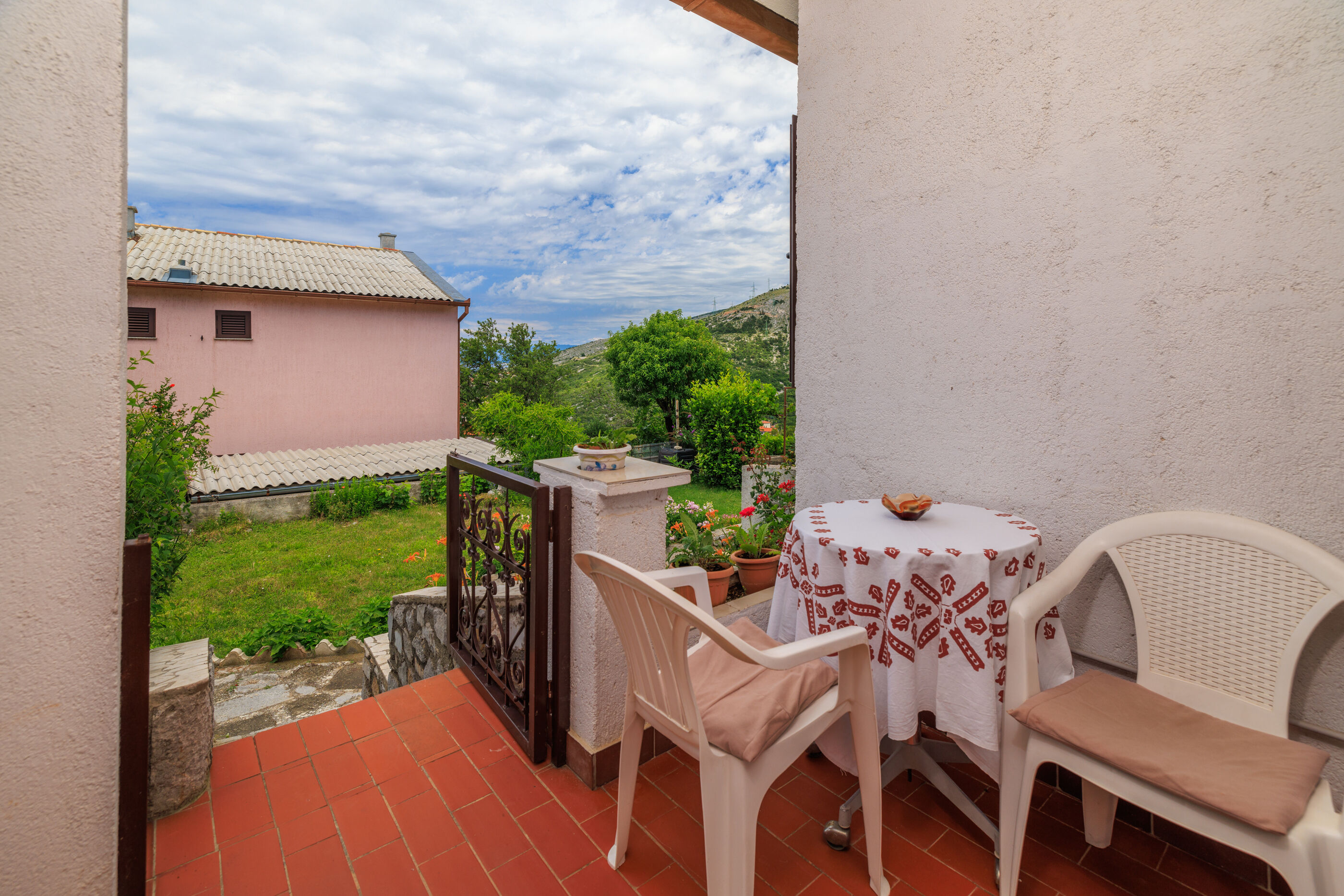 Apartments Zvonimir 60421-A1